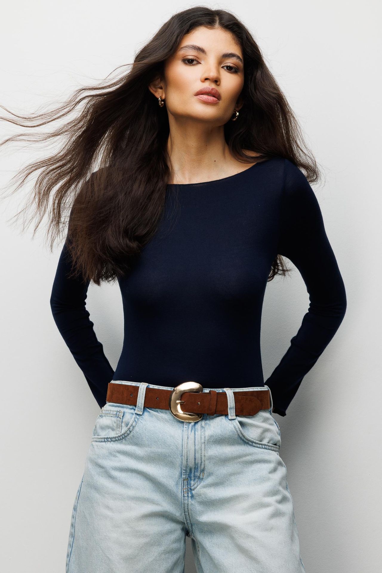 MIXRAY Slim Fit Boat Neck Blouse 3