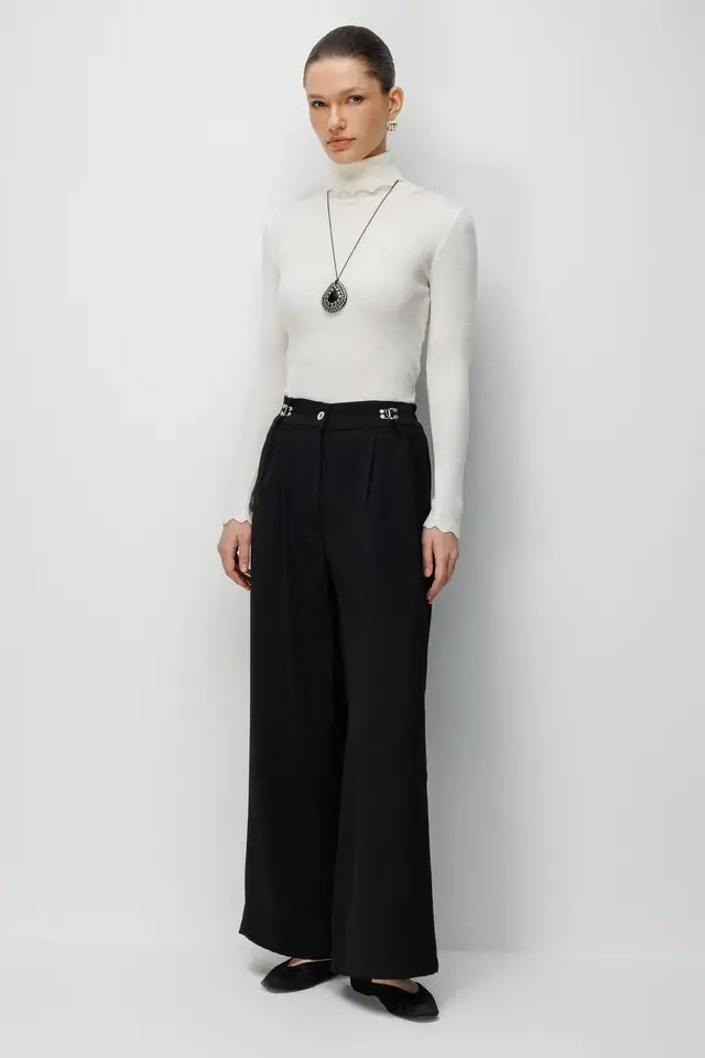 MIXRAY High Waist Wide Leg Pants with Accessory Detail