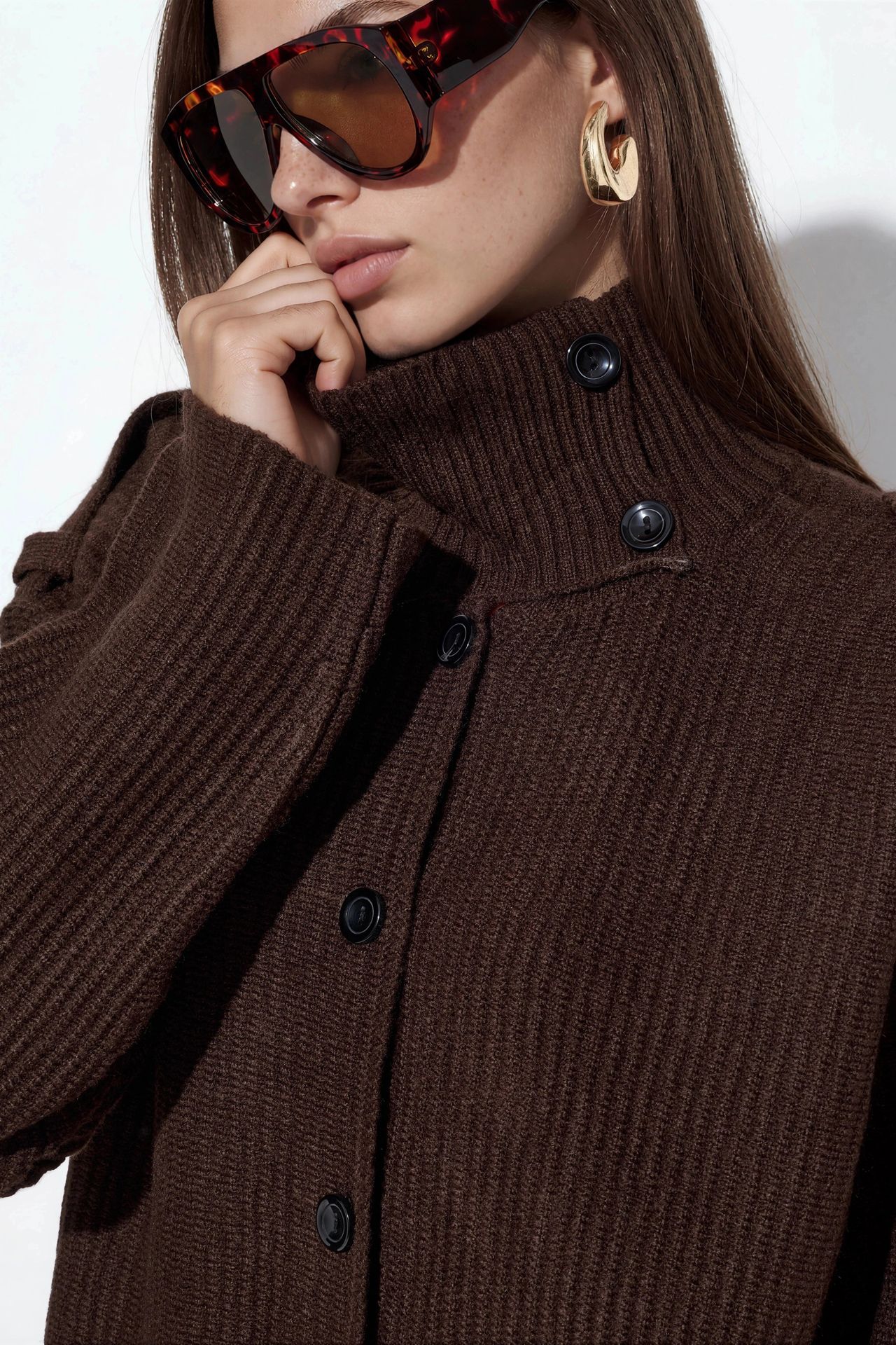 VIORNA Ribbed Half-Turtleneck Button Cardigan 3