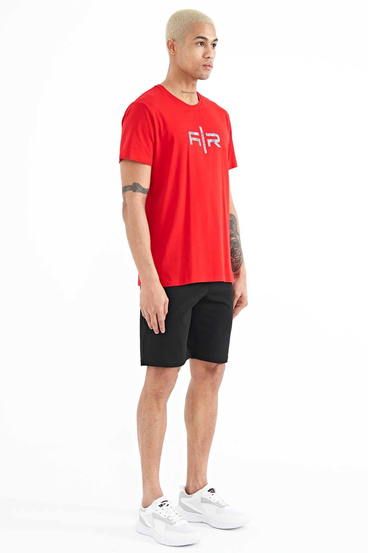 TOMMY Men's Printed Fleece Sweat Shorts 6