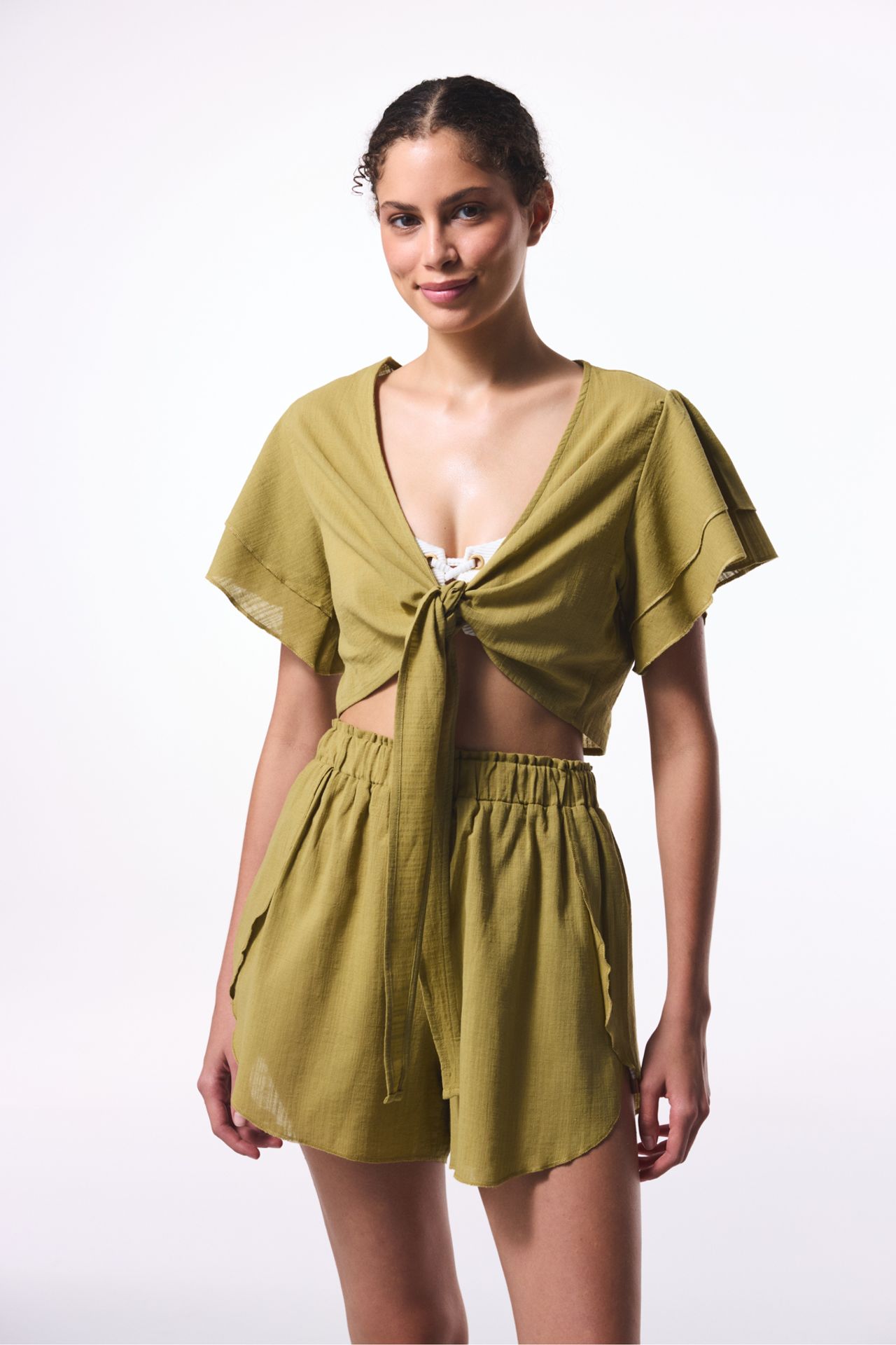 PENTI Peek Tie Detail Crop Top 5