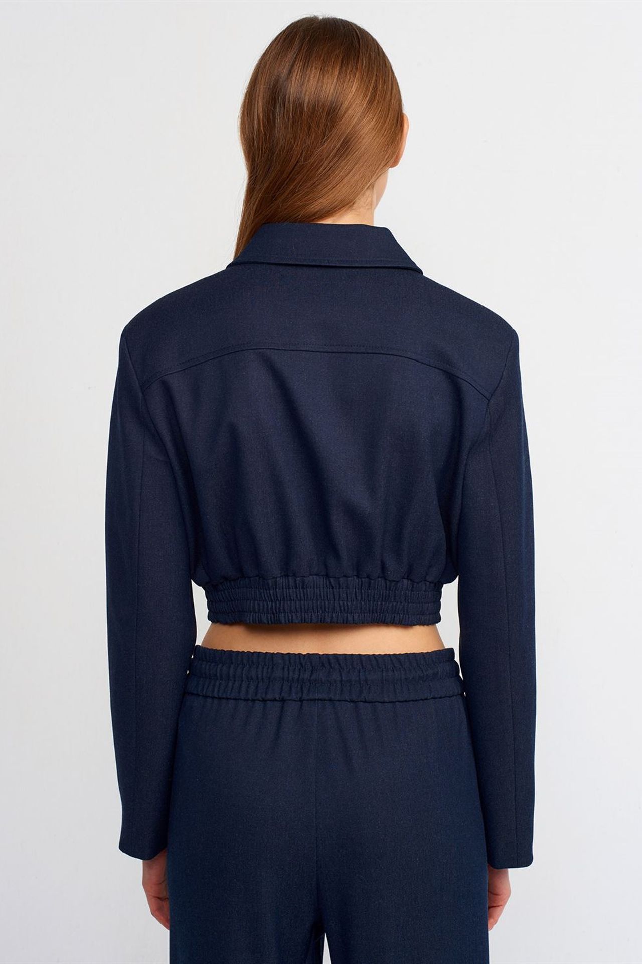 DILVIN Crop Crepe Bomber Jacket 2