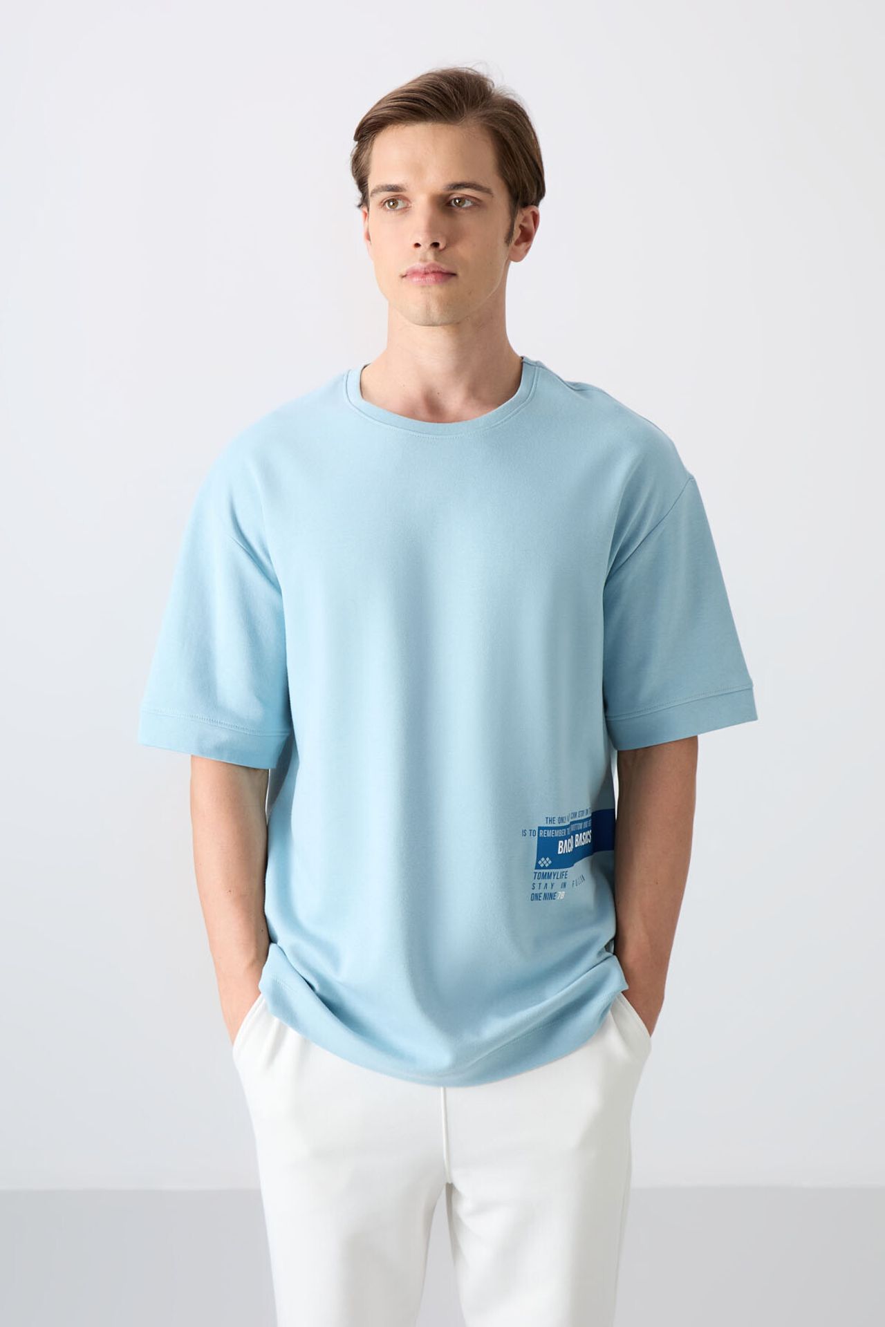 TOMMY Oversized Cotton-Blend Crew Neck T-Shirt 1
