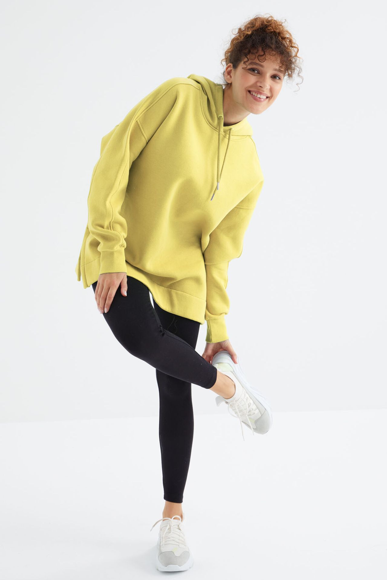 TOMMY Oversized Hooded Sweatshirt With Pocket 4