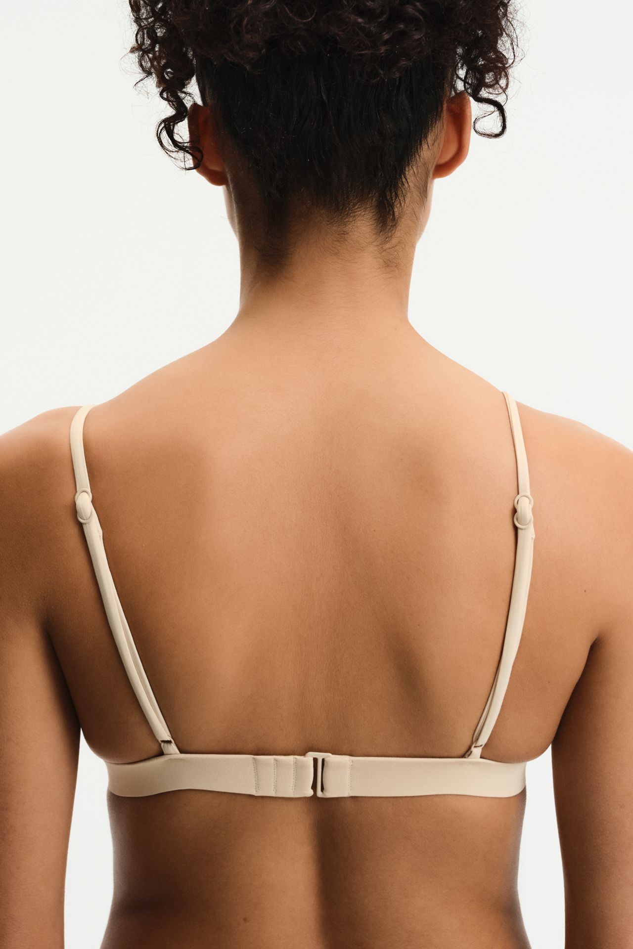 PENTI Kaia Triangle Fit Bikini Top 2