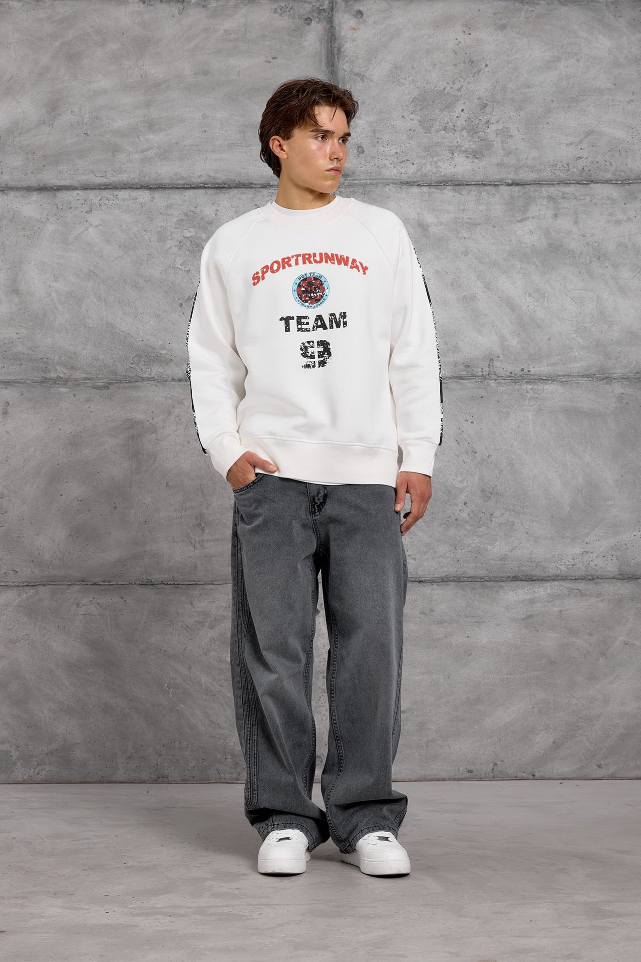 NOMARC Printed Striped Crew Neck Sweatshirt 4