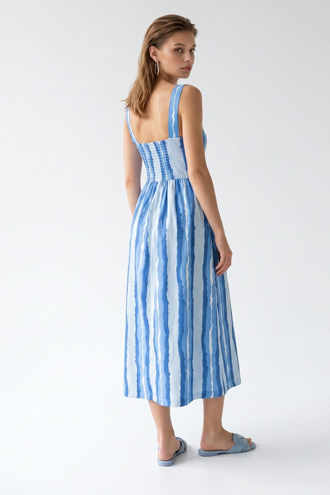 MIXRAY Striped A-line Midi Dress With Tie Detail 4
