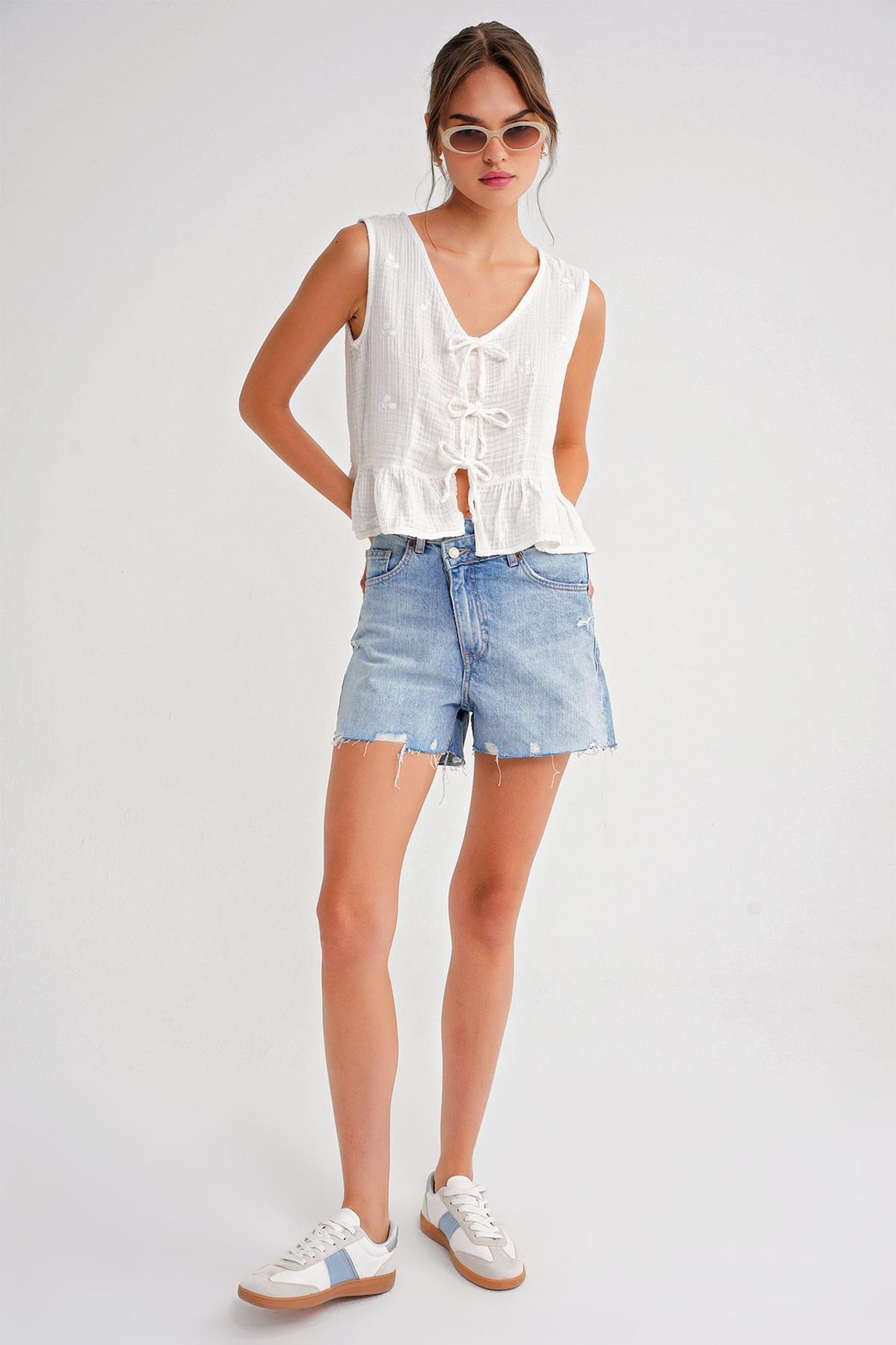 Mixray Textured V-Neck Crop Blouse with Bow 2