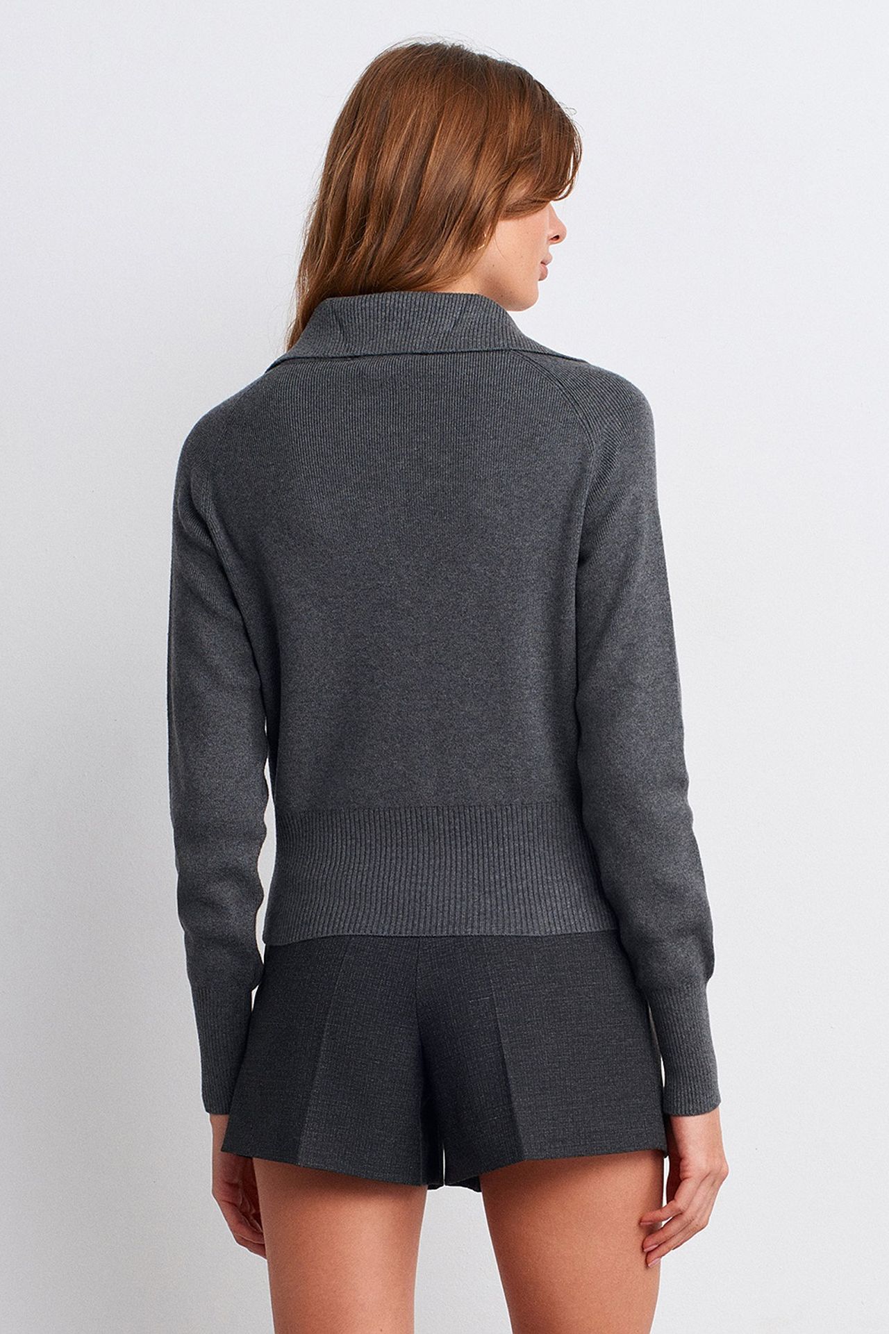 DILVIN Women's Acrylic Wool Blend Sweater 2