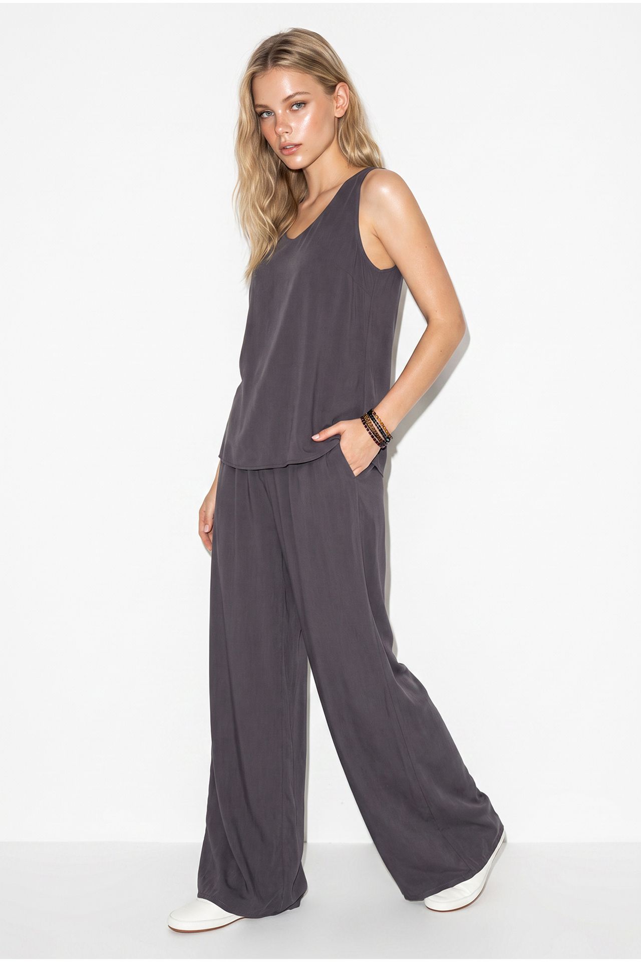 LUCCI V-Neck Cotton Blouse-Pants Two-Piece Set 4