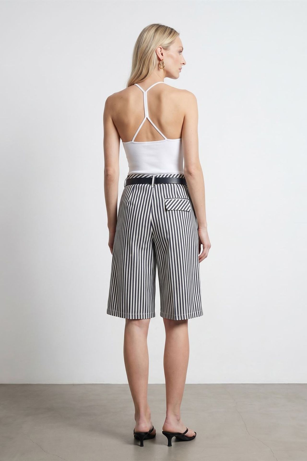 DILVIN Women's High-waist Striped Belted Tailored Shorts 2