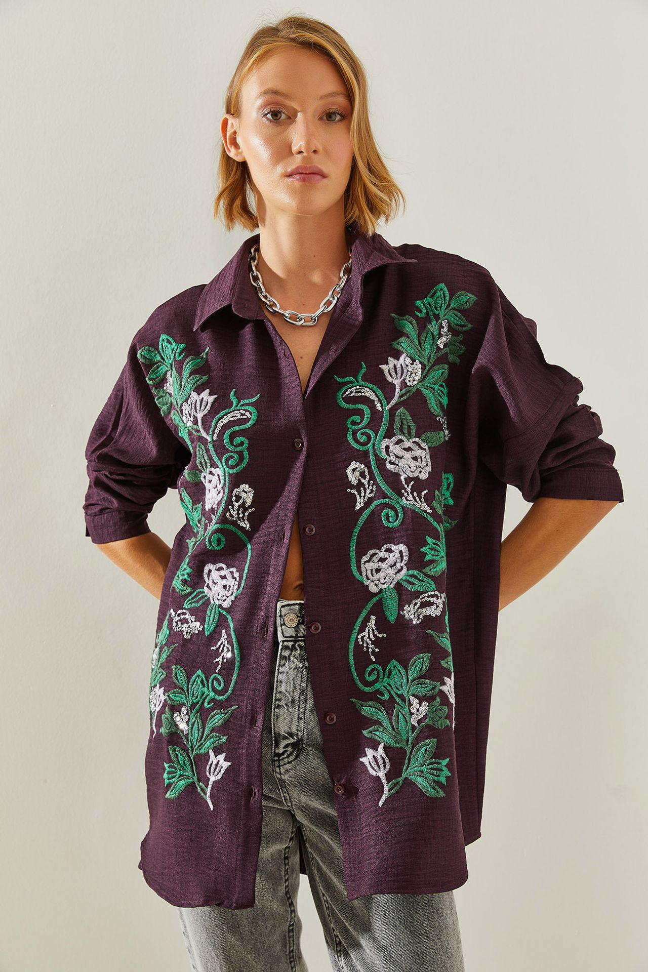 LUCCI Oversized Button-Up Shirt with Embroidery