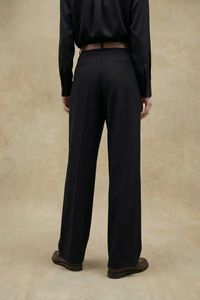 black-image-3