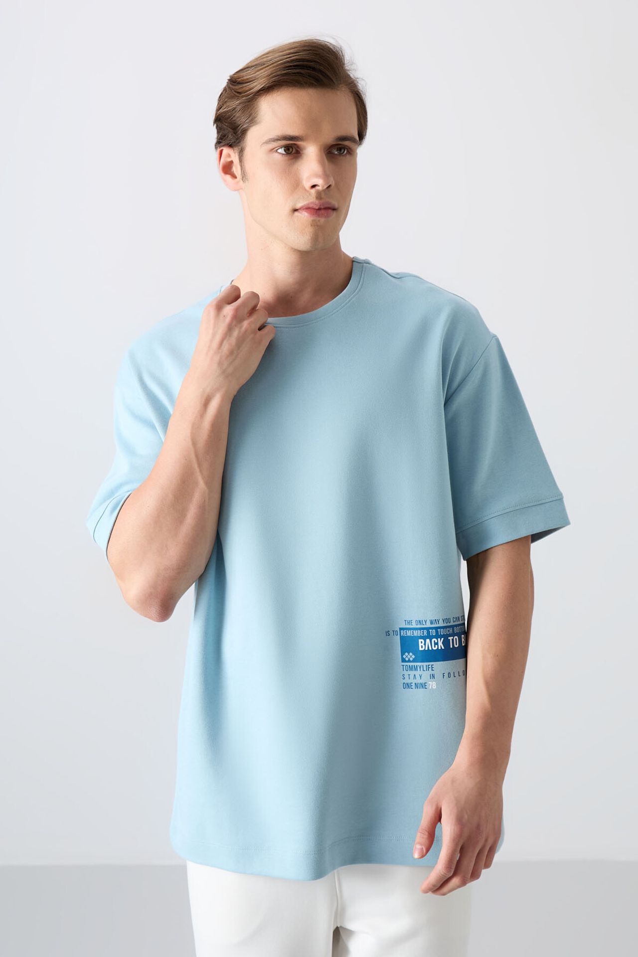 TOMMY Oversized Cotton-Blend Crew Neck T-Shirt 2