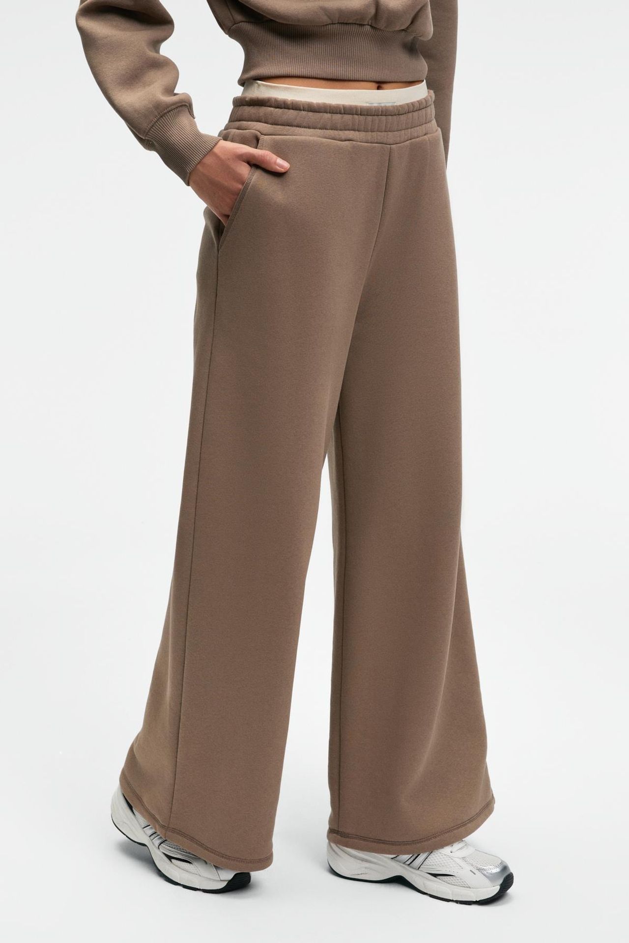 GRIMELANGE Oversized Wide Leg Joggers 3