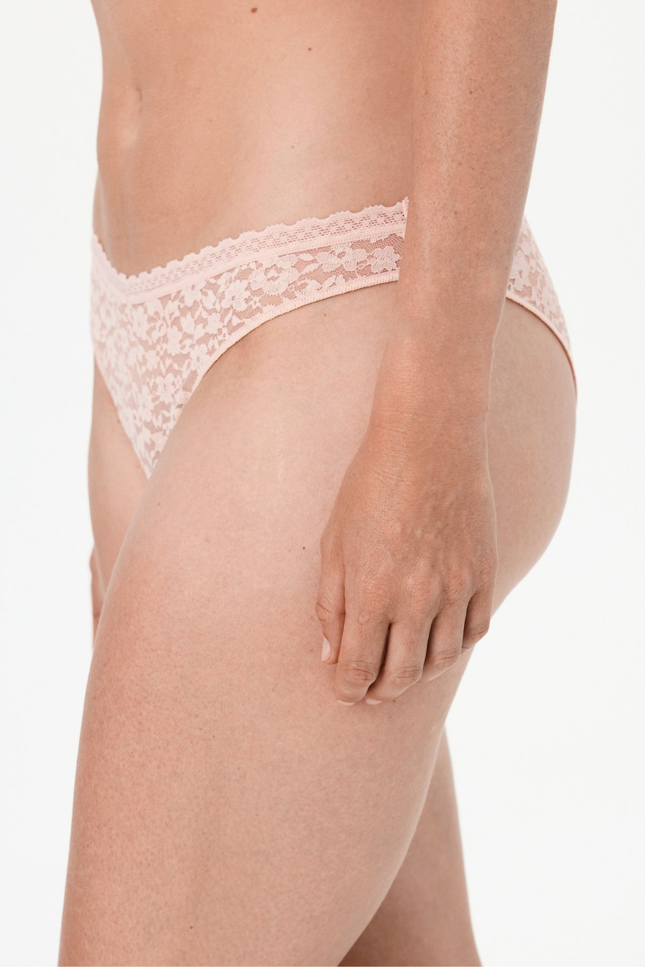 PENTI Easy Lace V-Neck Floral Brazilian Briefs 1