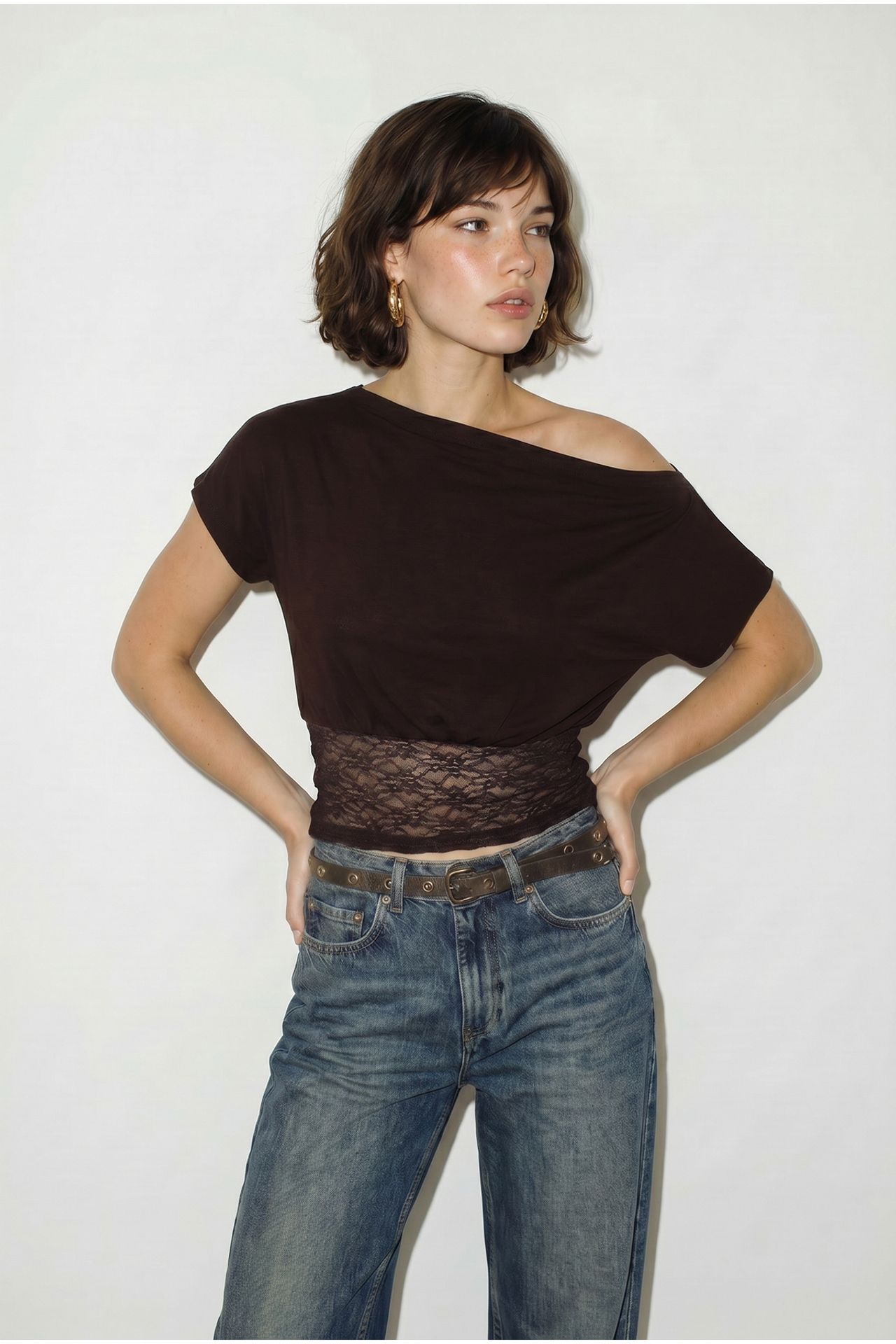 LUCCI Women’s Cropped Lace Boat-neck Blouse 3