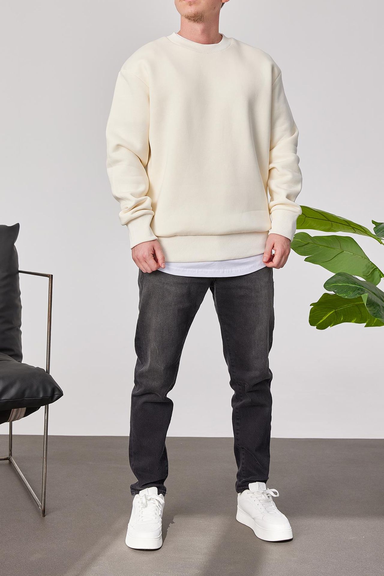 NOMARC Regular Kalıp Bisiklet Yaka Sweatshirt 3
