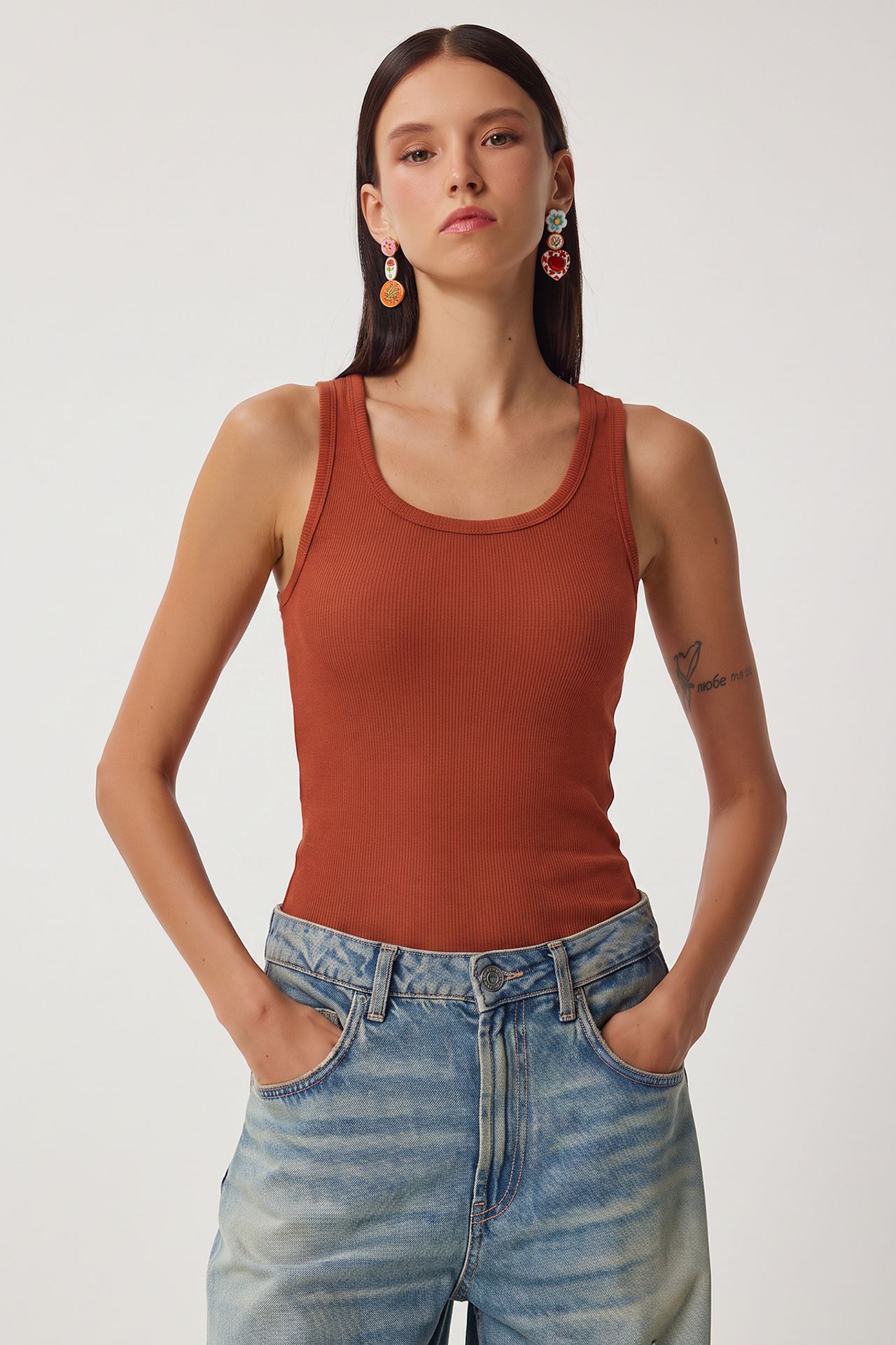 ISTANBUL Fitted U Collar Knitted 2- Pack Tank Top 3