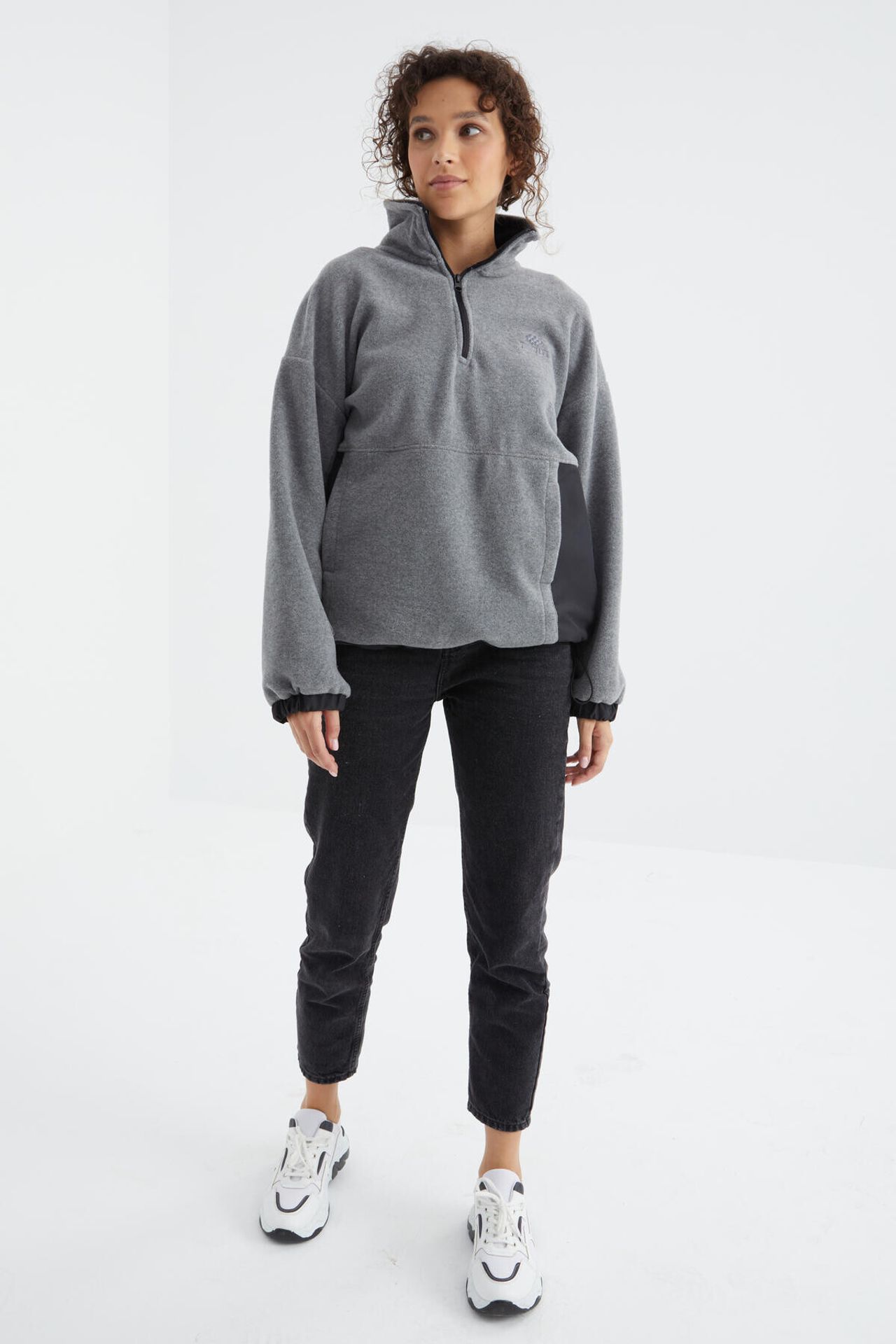 TOMMY Oversized Half-zip Plush Sweatshirt 2