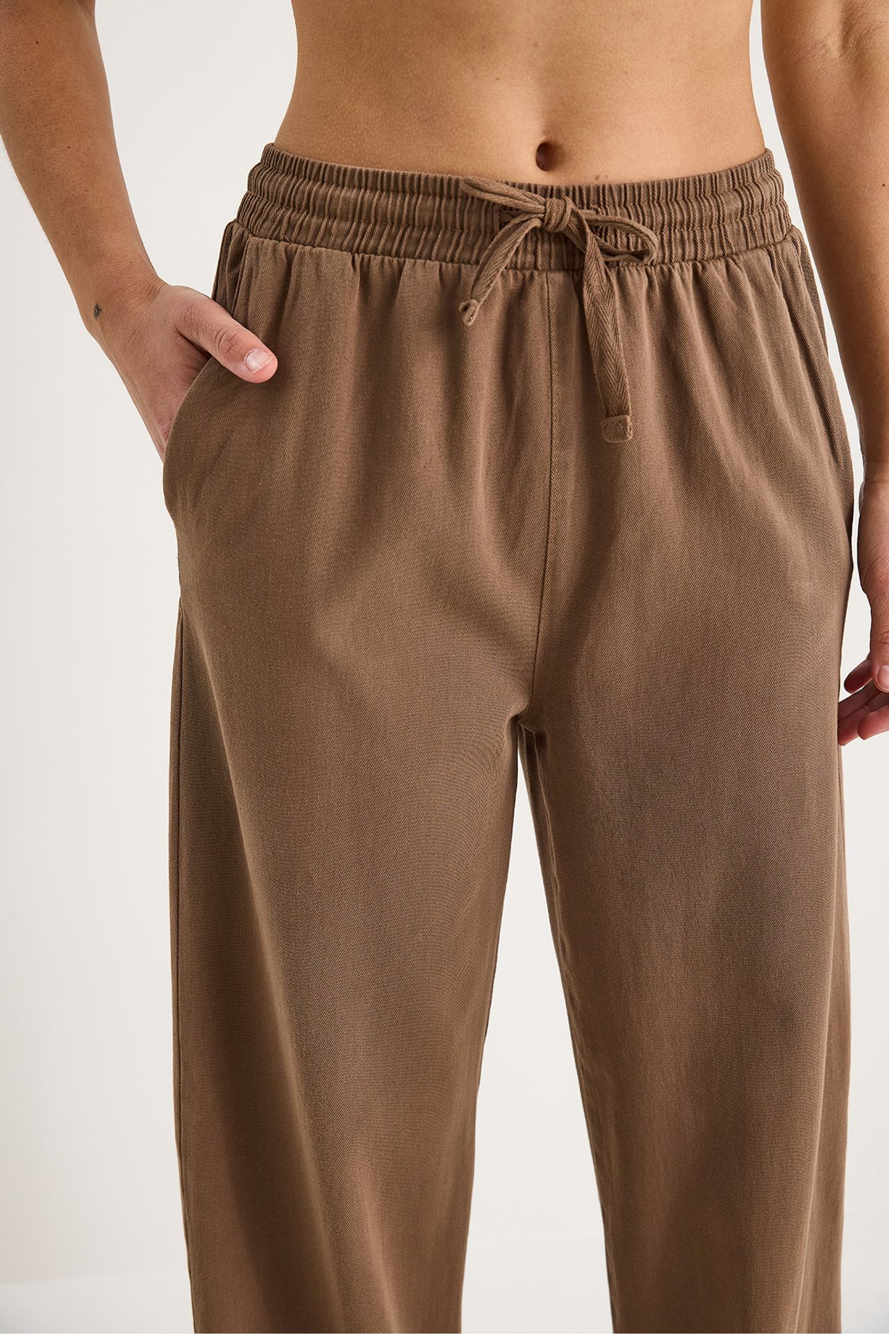 LUCCI Elastic Waist Straight Leg Pants 5