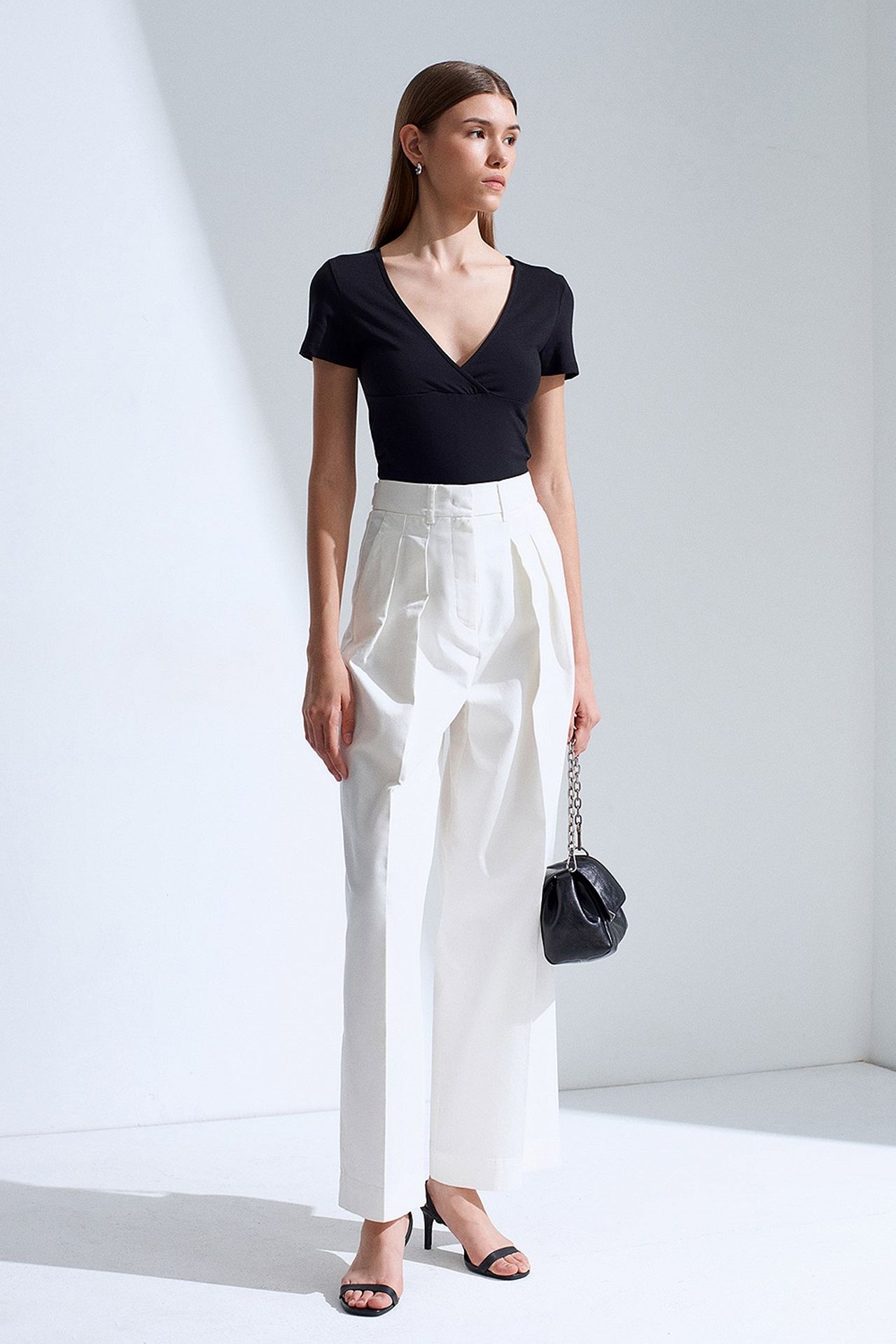 DILVIN Women's High-Waist Pleated Wide-Leg Trousers 4