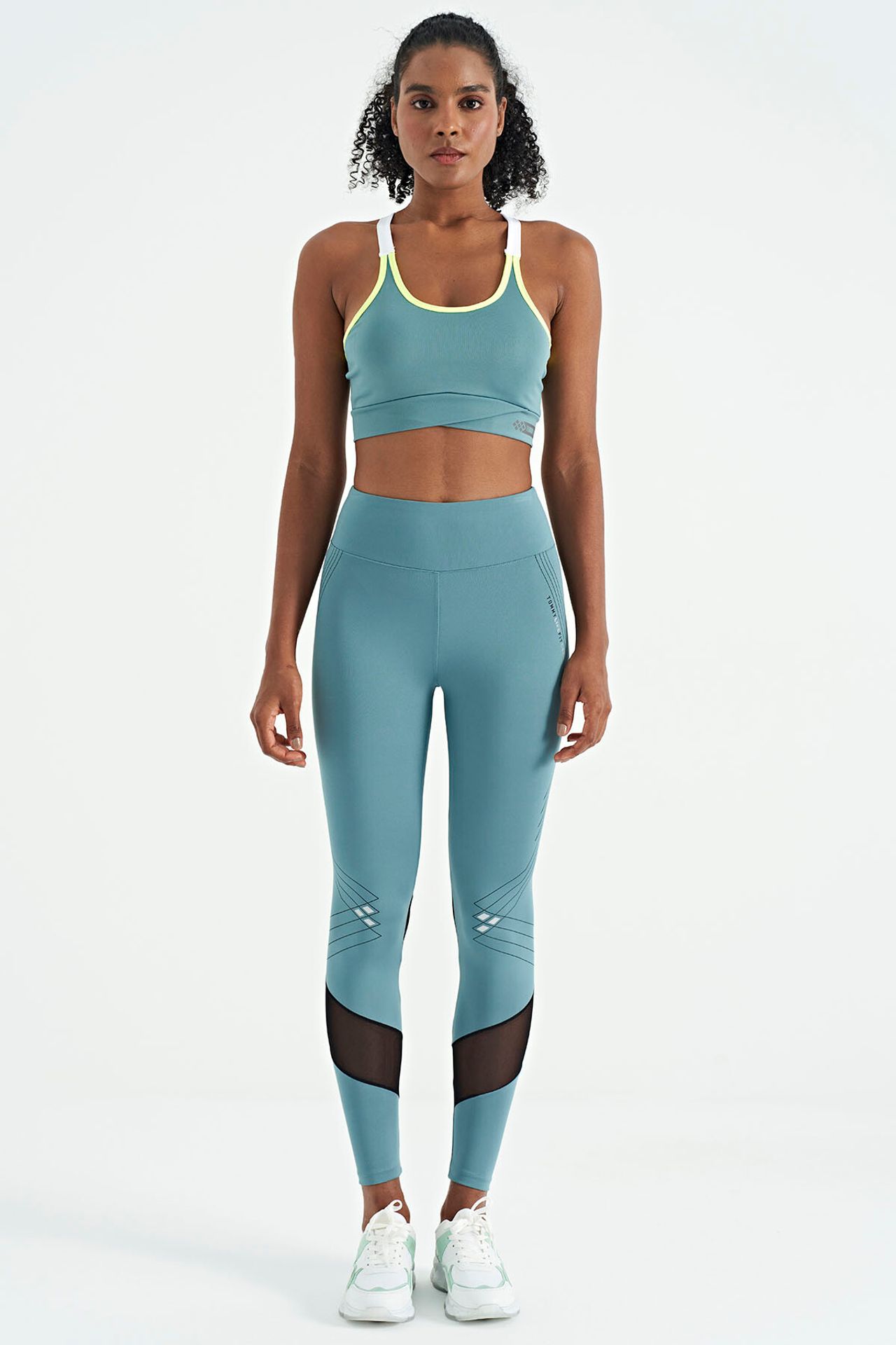 TOMMY Fitted Sleeveless Crop Sports Top 4