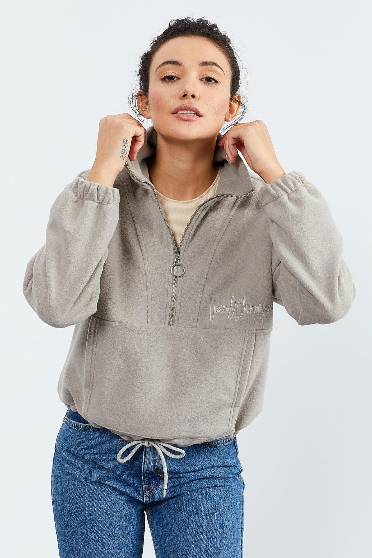 TOMMY Oversized Half-zip Plush Sweatshirt 3