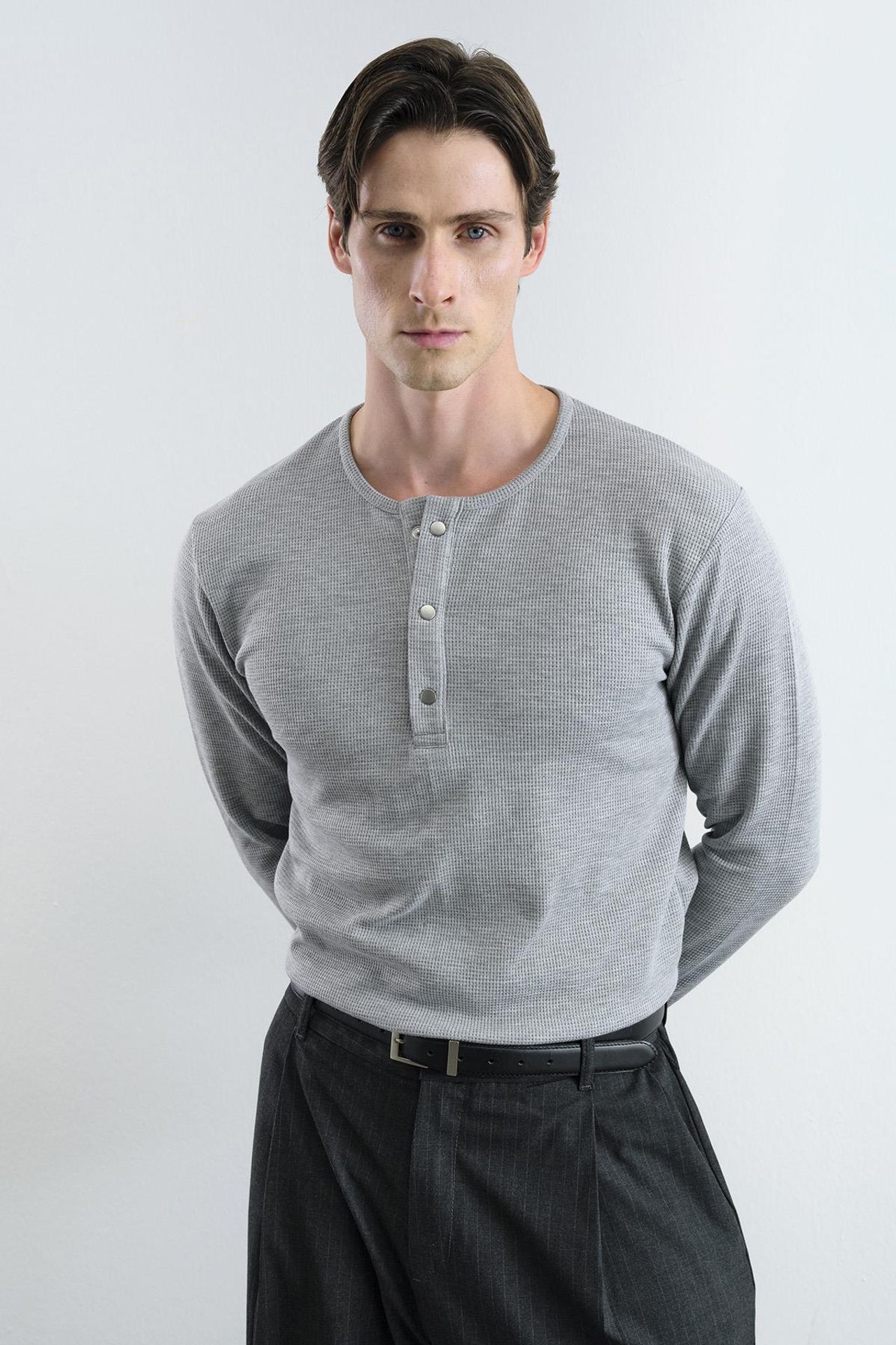 GIESTO Comfort Fit Button Collar Long Sleeve T-Shirt 1