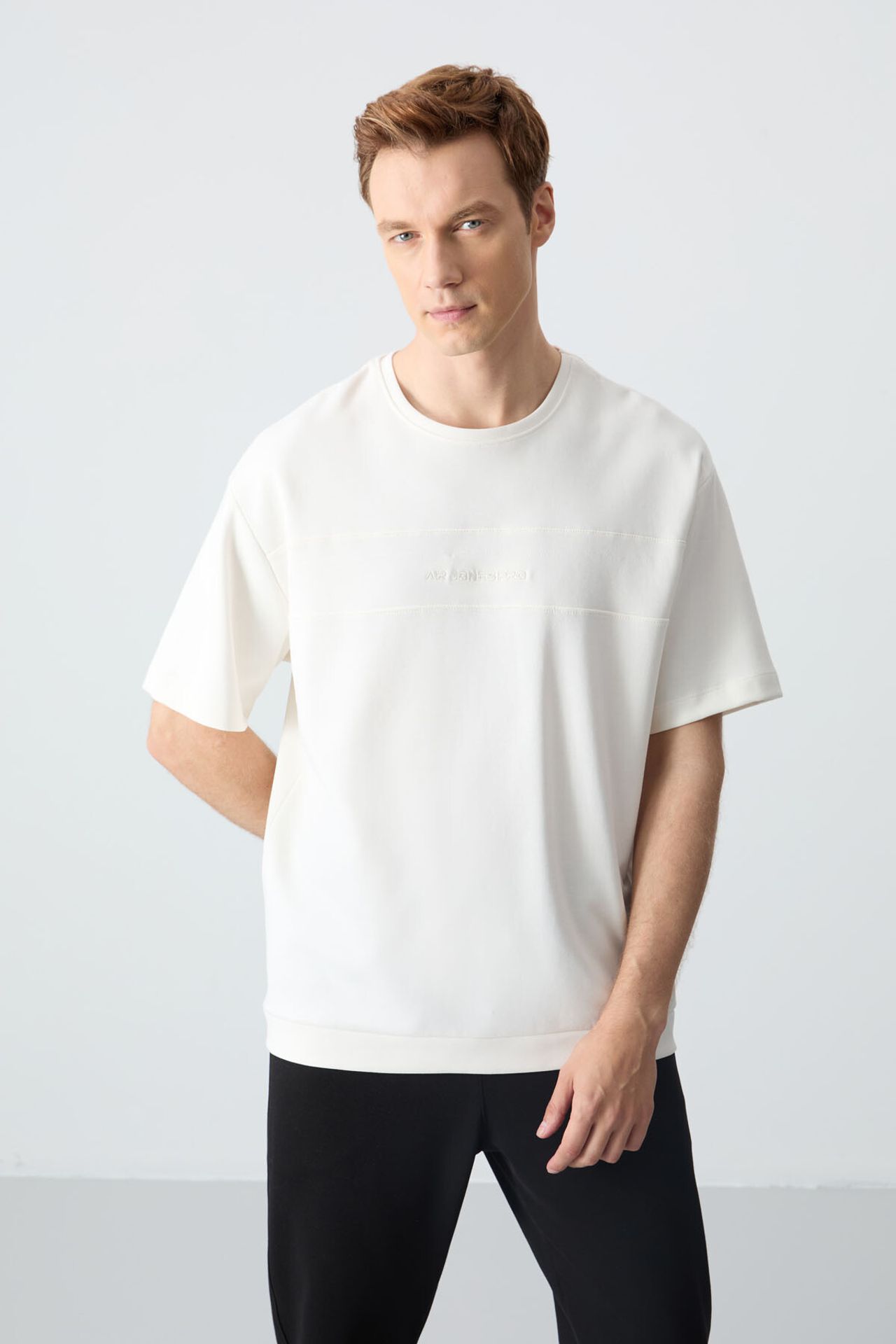 TOMMY Men's Oversized T-shirt And Pants Set 3