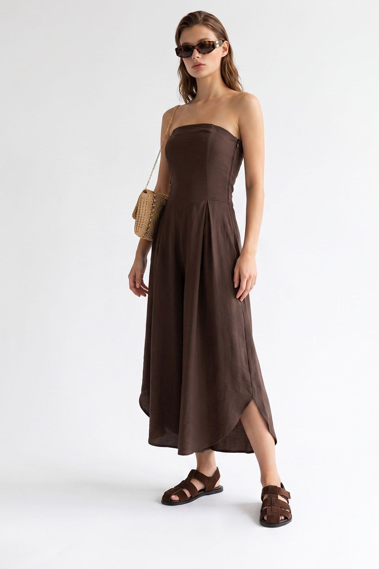 MIXRAY Strapless Wide-Leg Jumpsuit With Slit 3