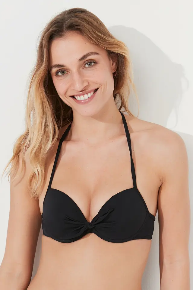 PENTI Basic Cup Padded Push-Up Bikini Top