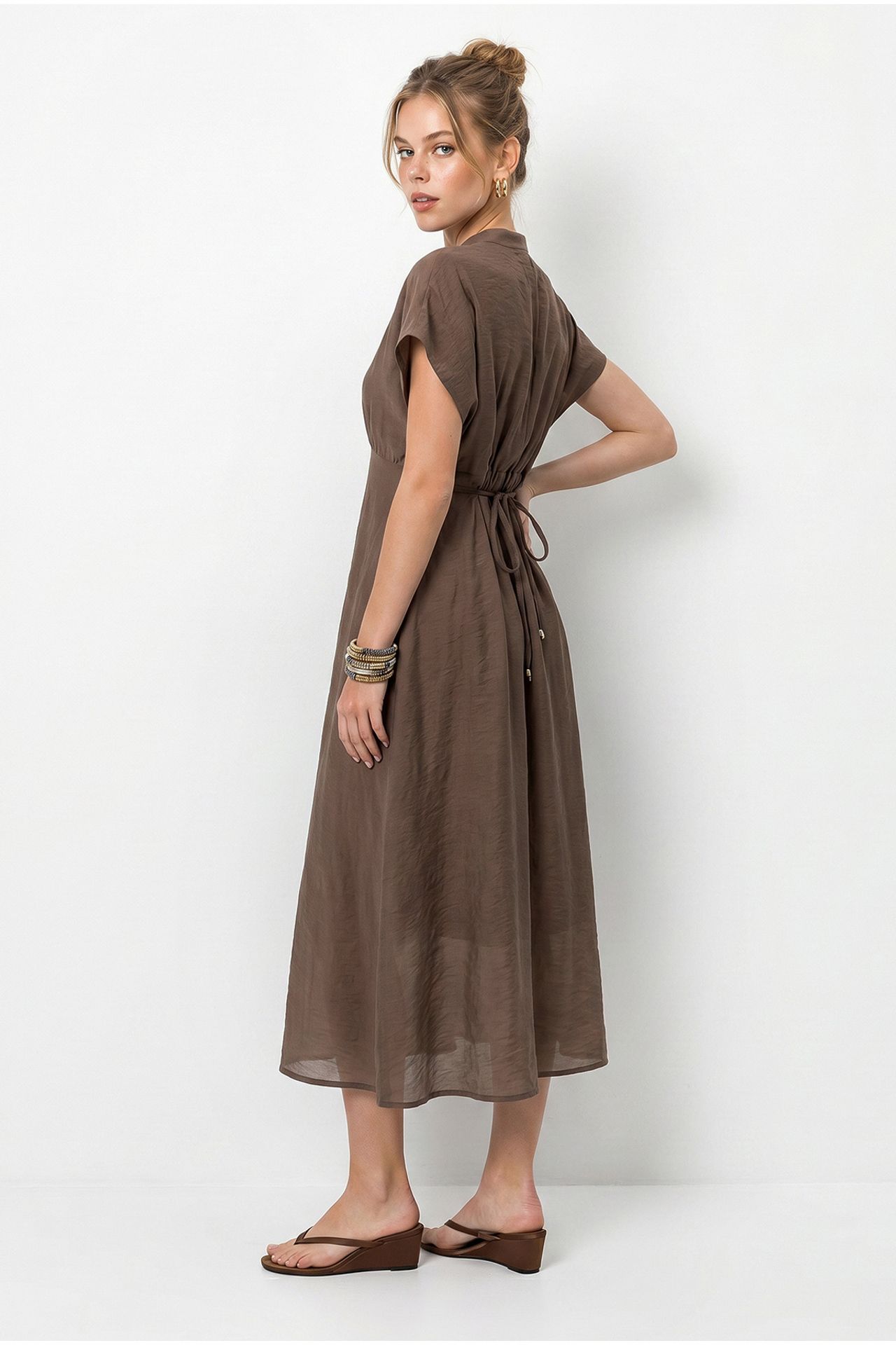 LUCCI A-line Midi Dress With V-neck And Buttons 5