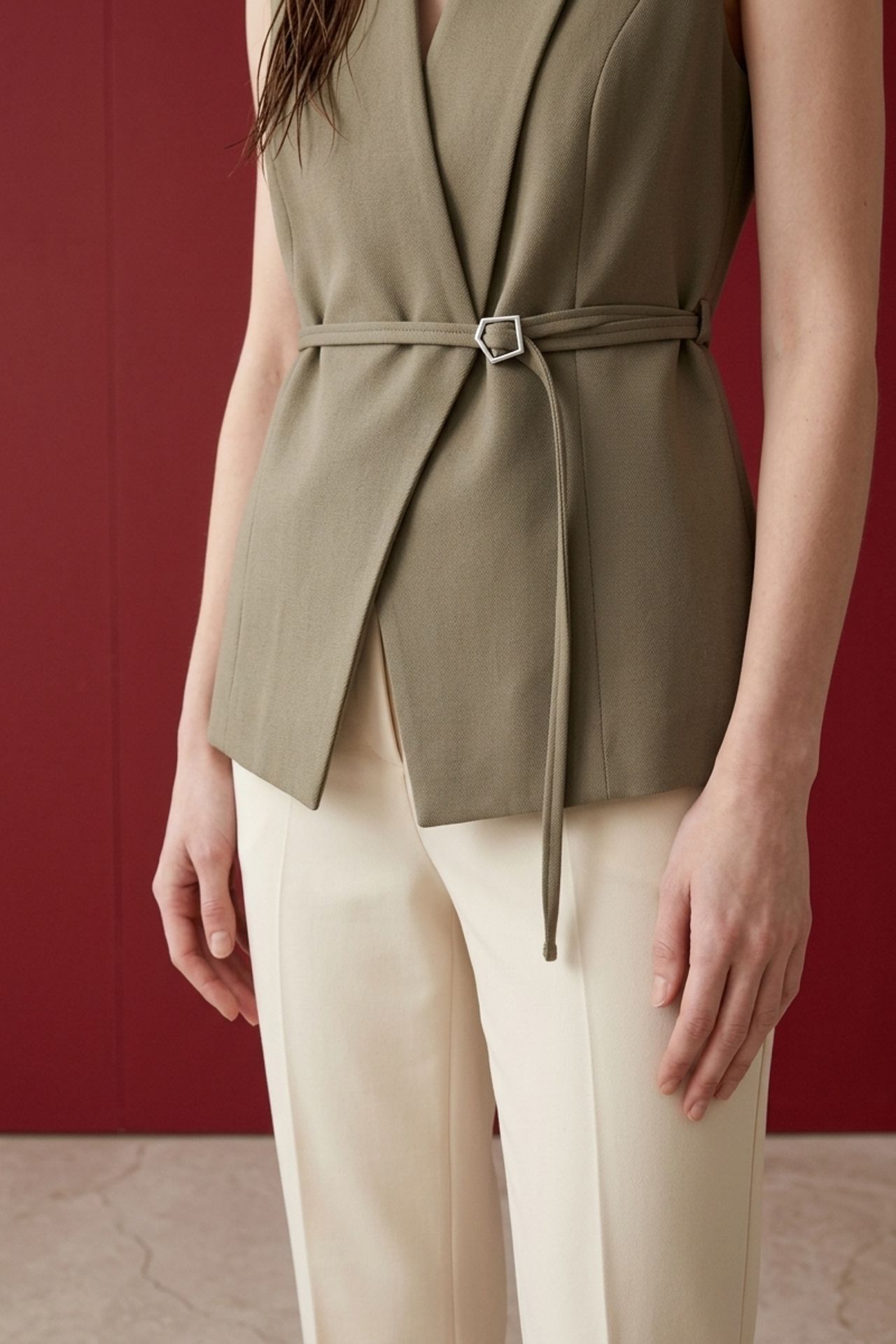 MY FASHION Belted crepe waistcoat 5