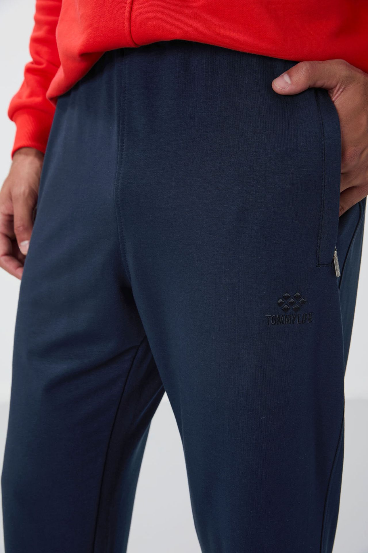 TOMMY Men's Slim-fit Straight-leg Sweatpants 4