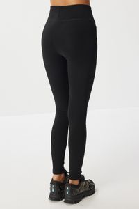 black-image-4