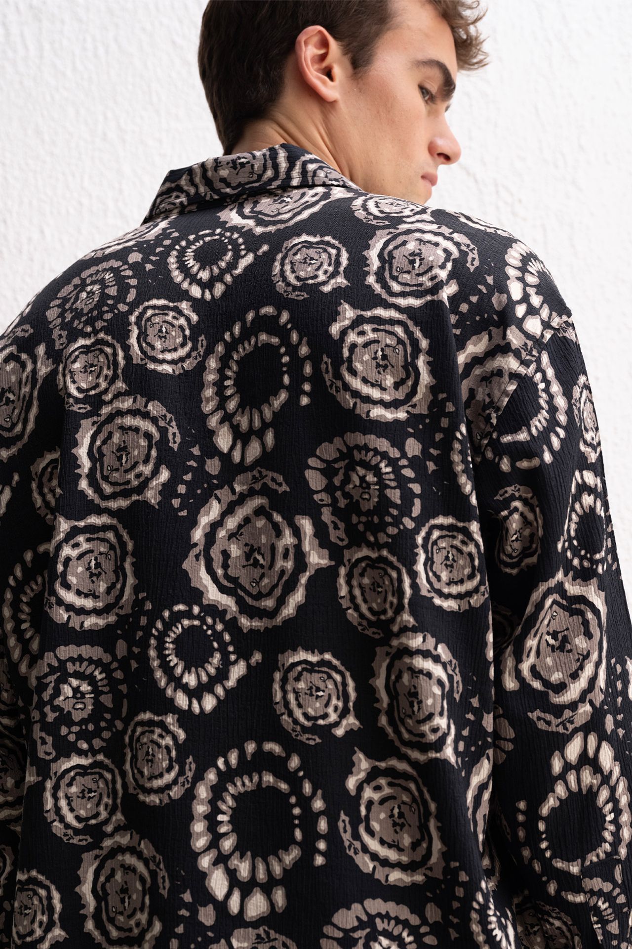 GIESTO Abstract Pattern Button-Up Shirt 4