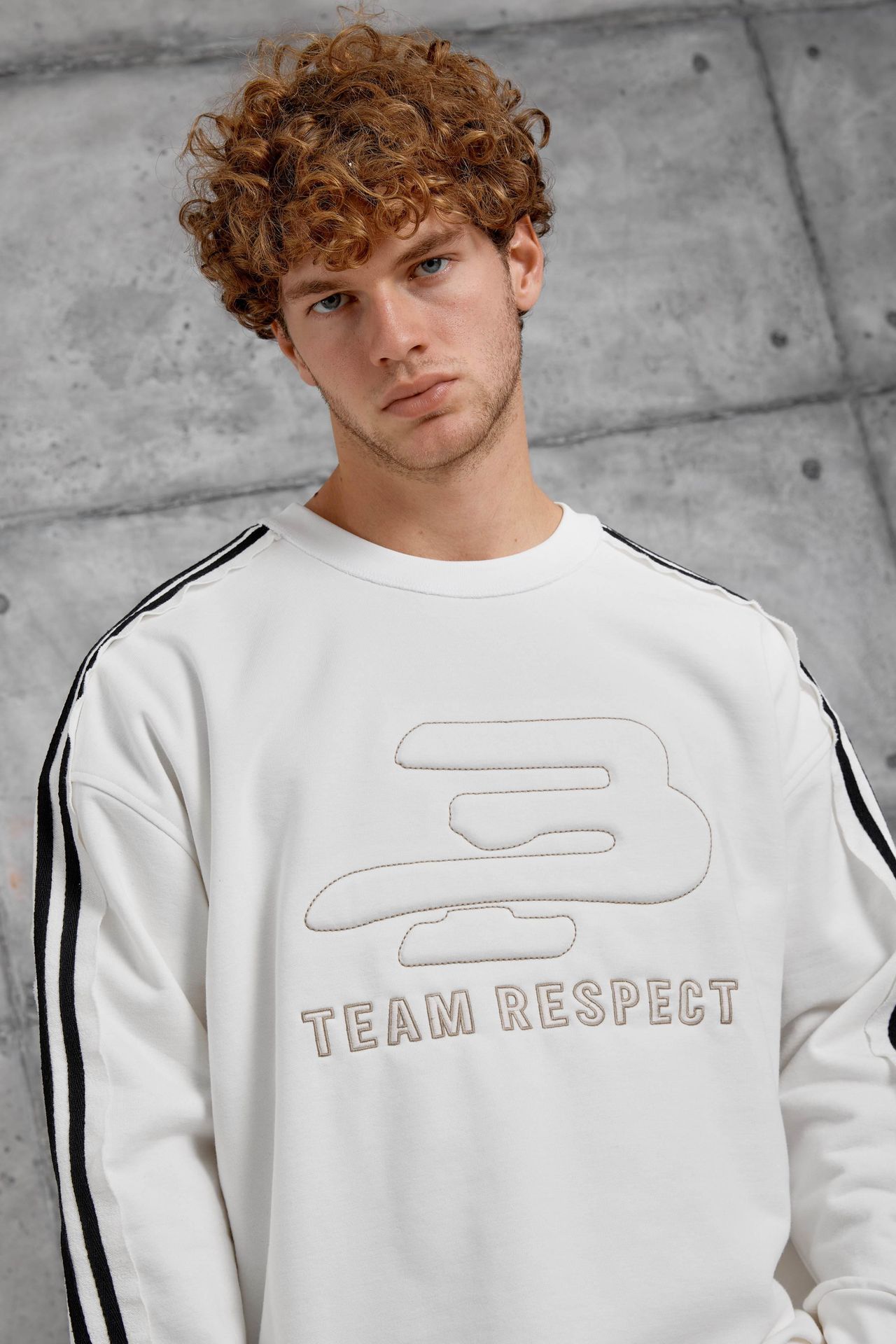 NOMARC Rahat Kesimli Bisiklet Yaka Sweatshirt 5