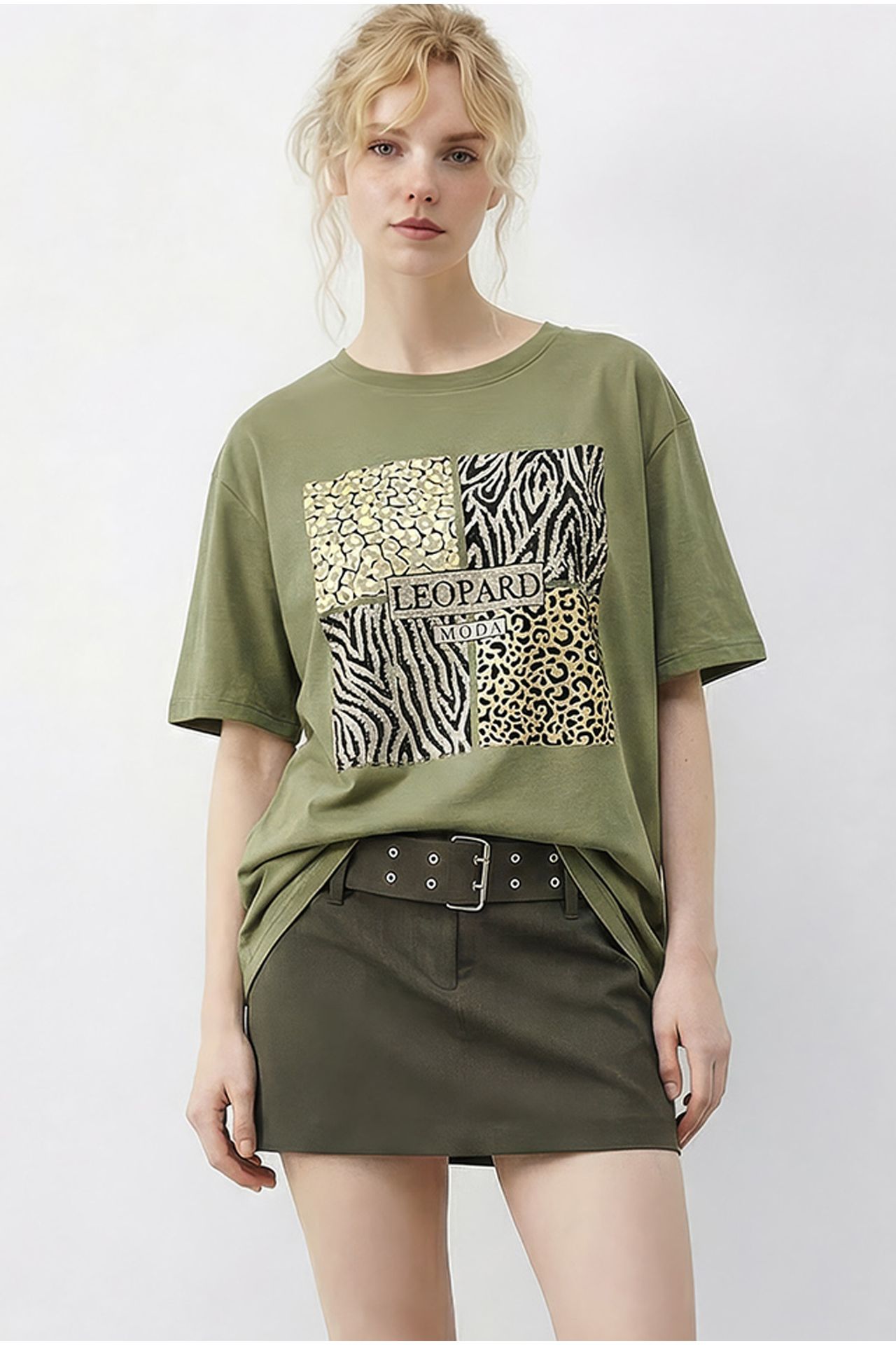 LUCCI Leopard Print Sequin Crew Neck T-Shirt 2