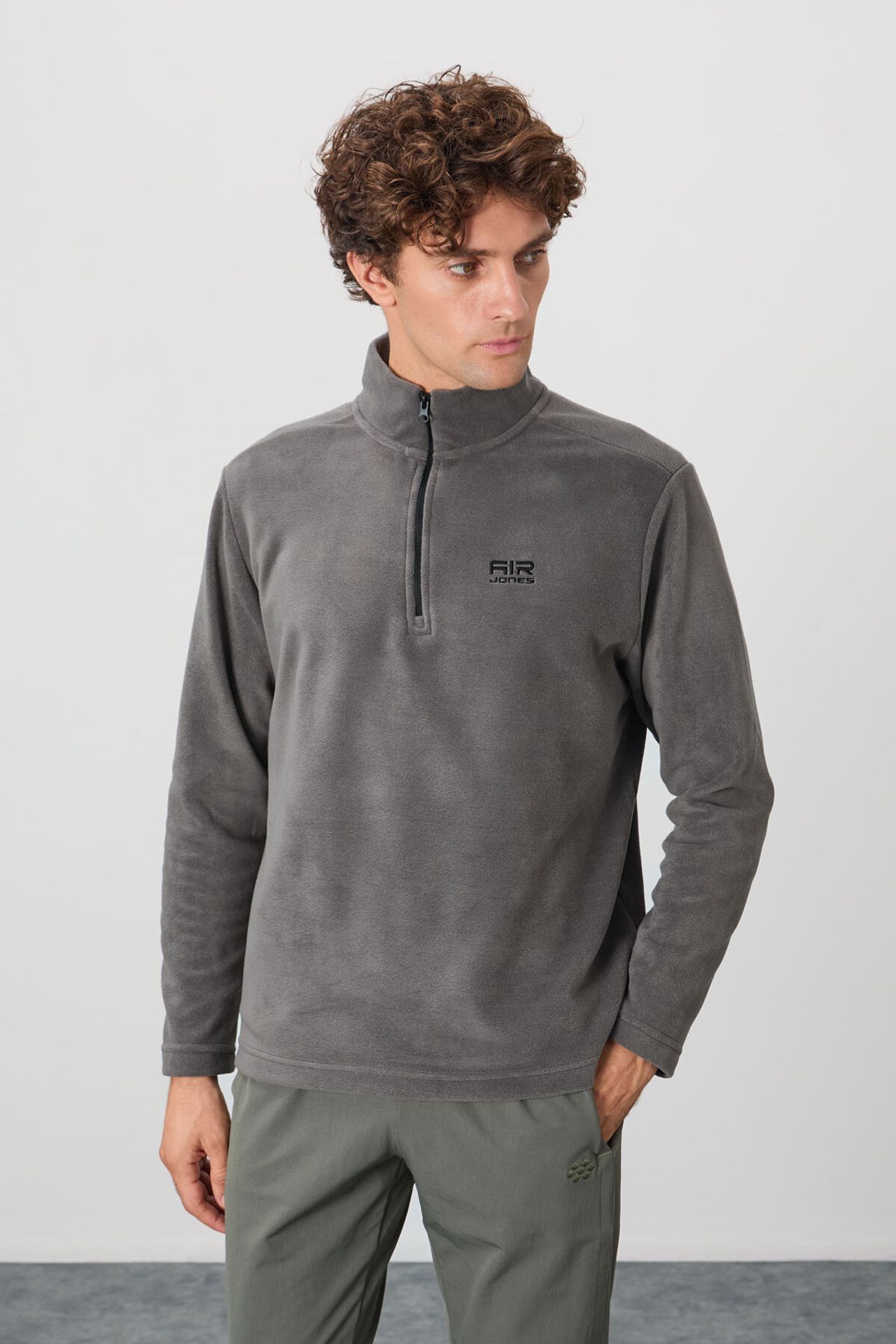 TOMMY Men's Plush Half-Zip Sweatshirt 3