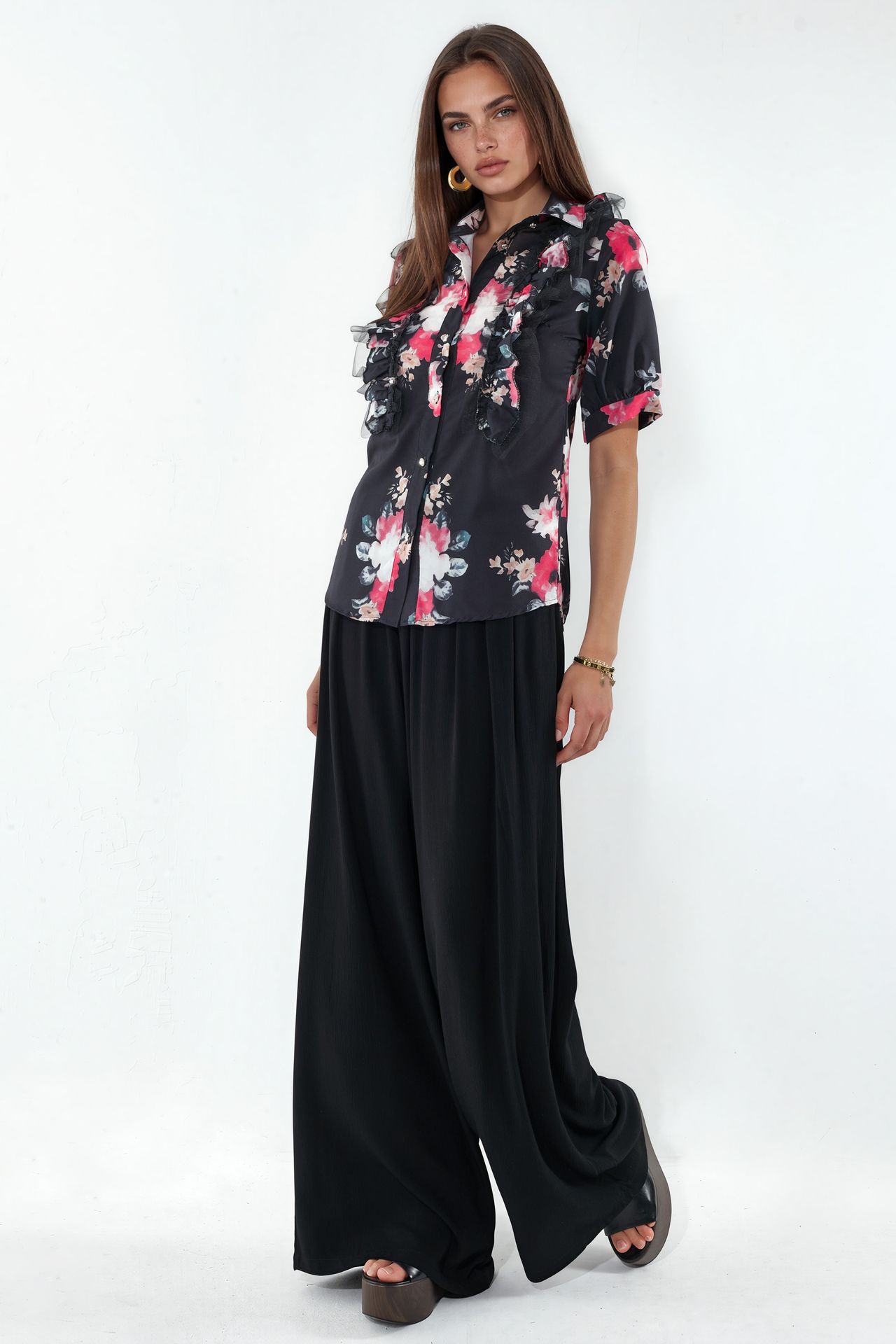 MSN Floral Poplin Shirt-collar Blouse 1