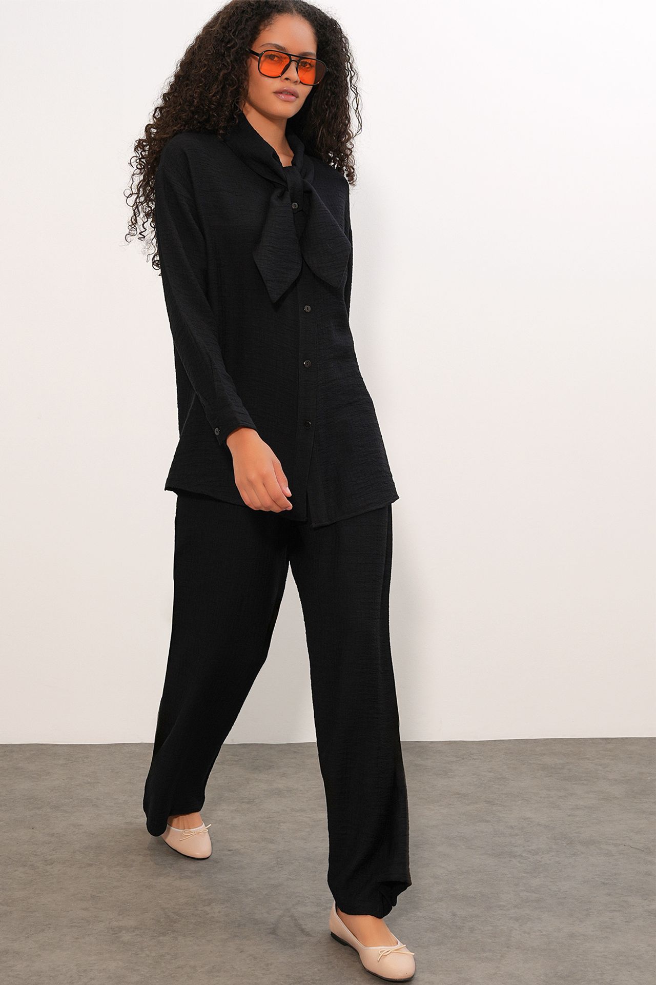 BDART Textured Shirt And Wide-Leg Trouser Set 3