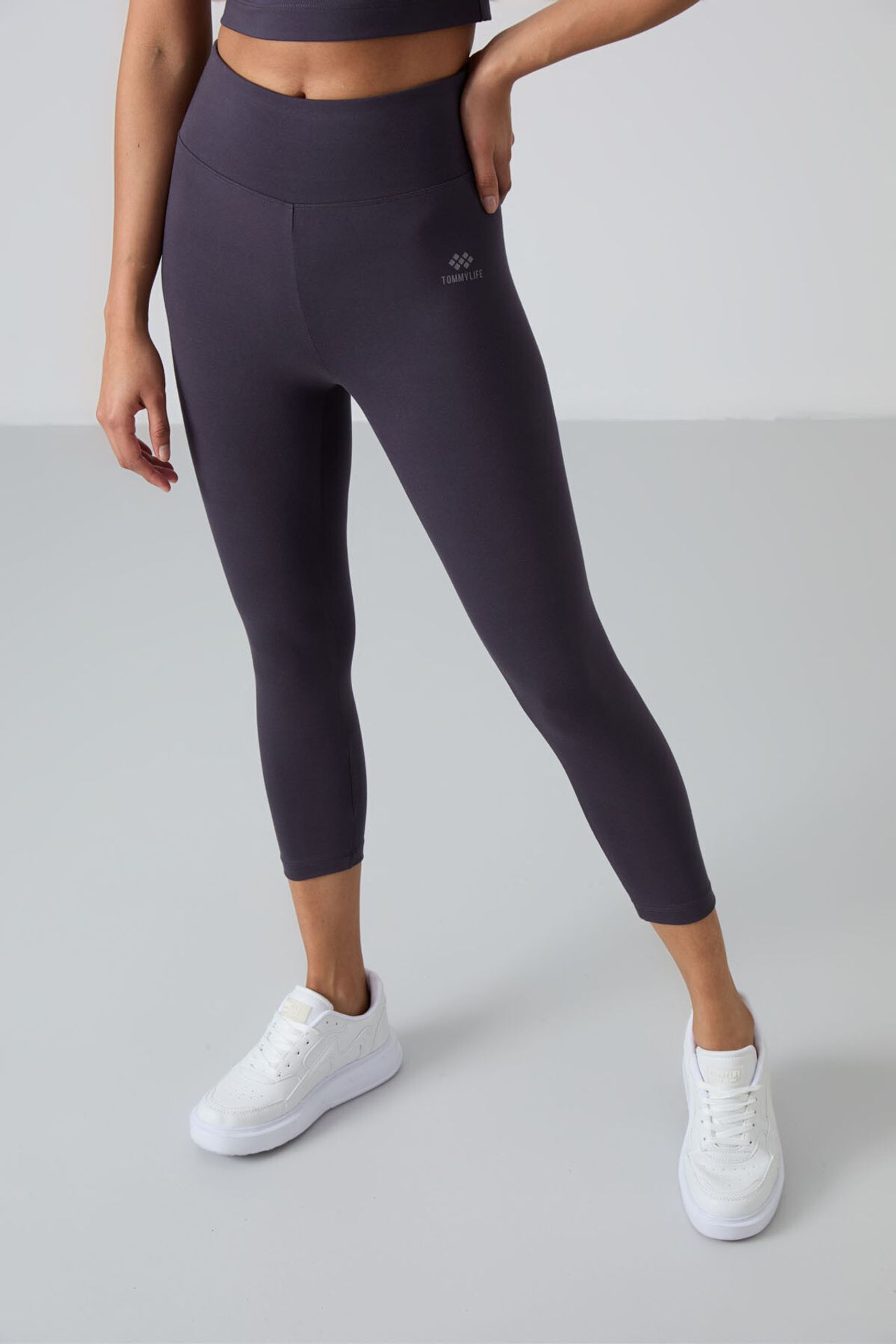 TOMMY Cotton Elastane Capri T-Shirt and Leggings Set 4