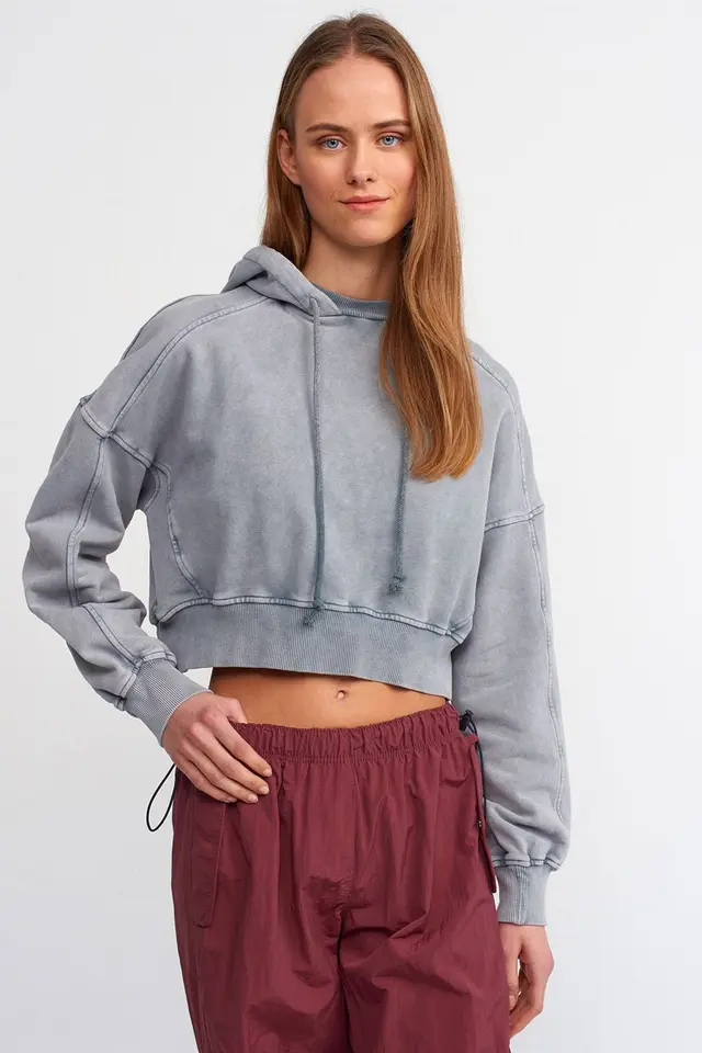 DILVIN Women's Oversized Cropped Hooded Sweatshirt