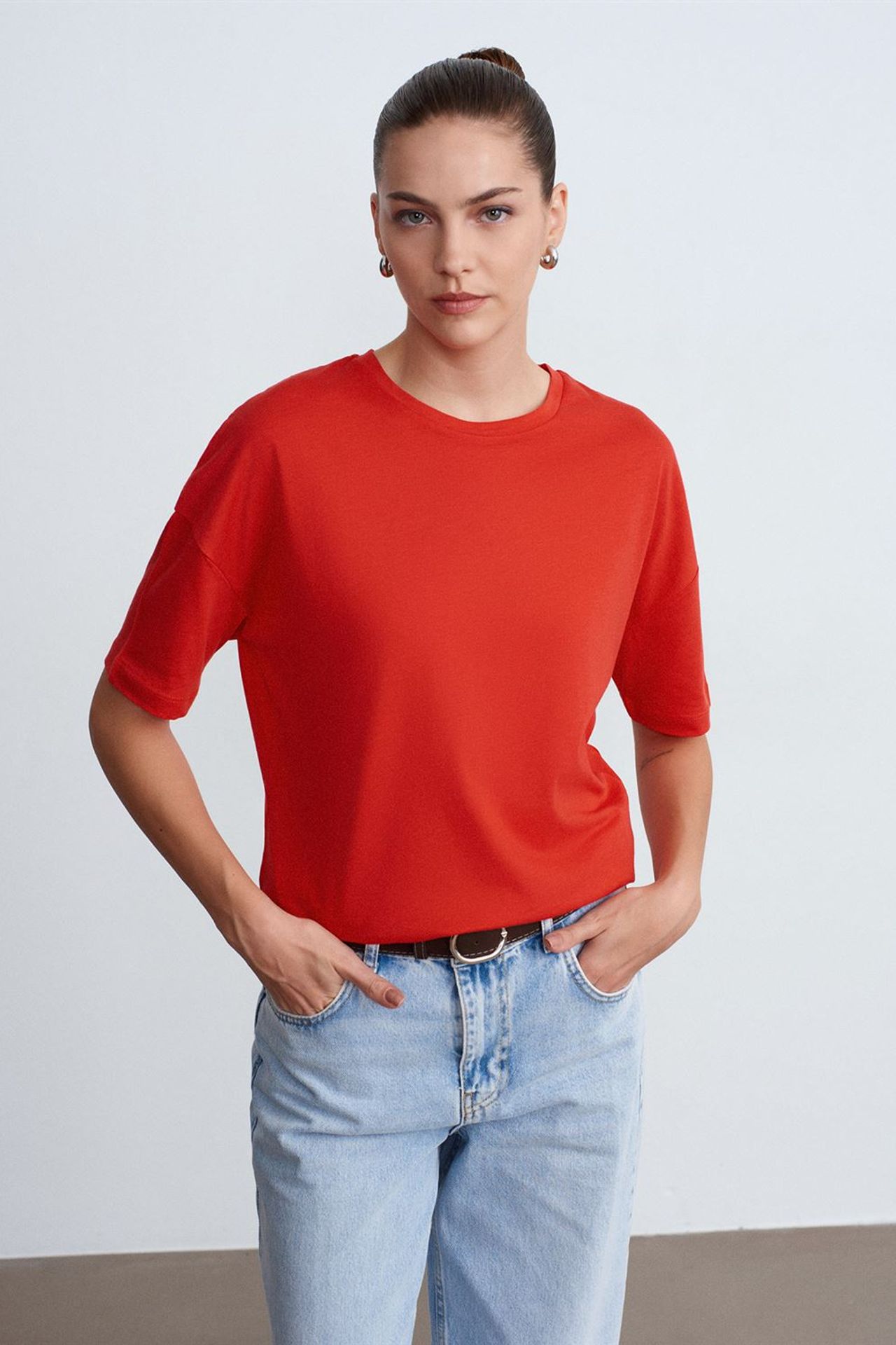 DILVIN Women's Cotton Crew Neck T-Shirt 4