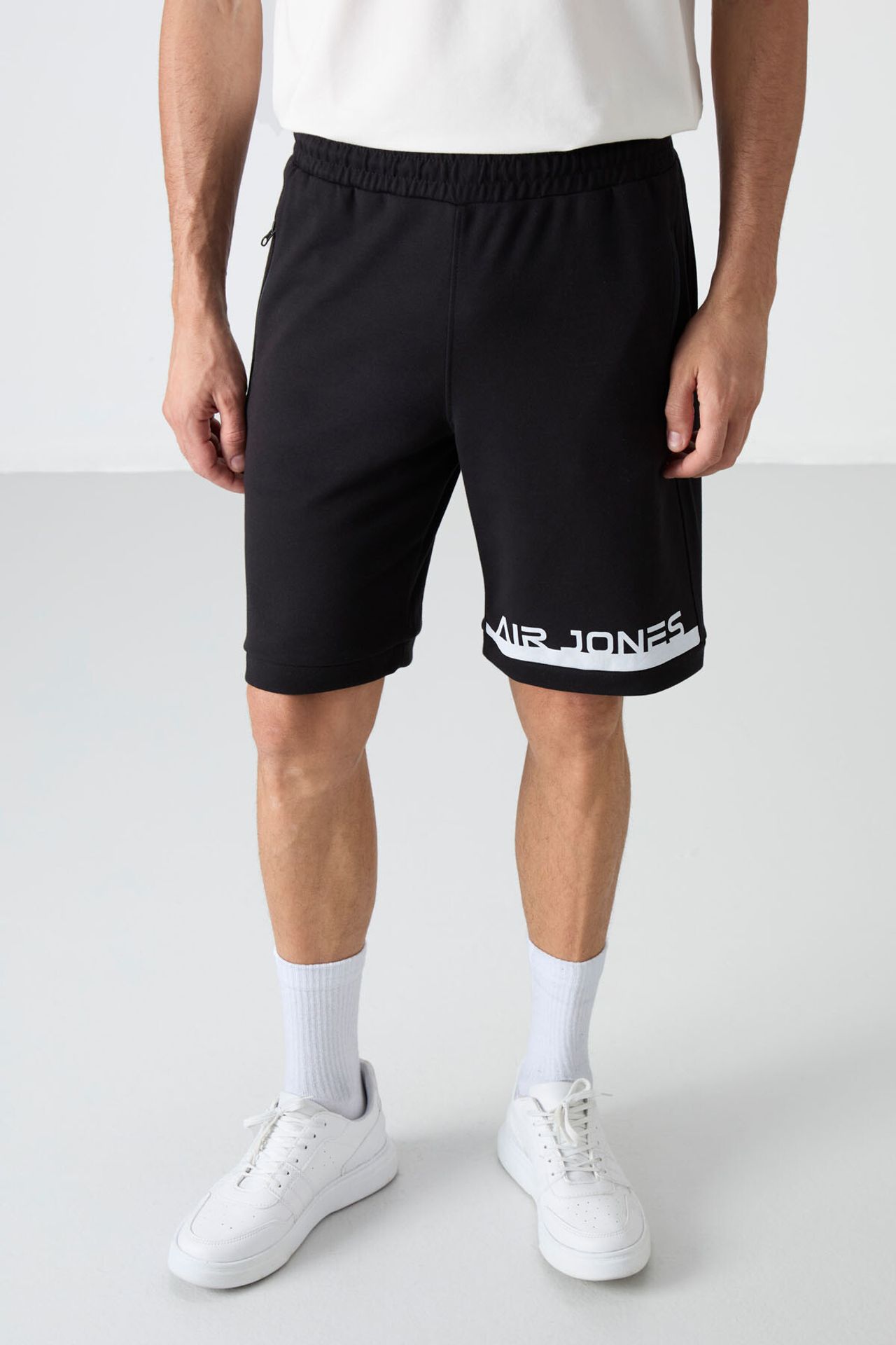 TOMMY Men's Fleece Sweat Shorts 2