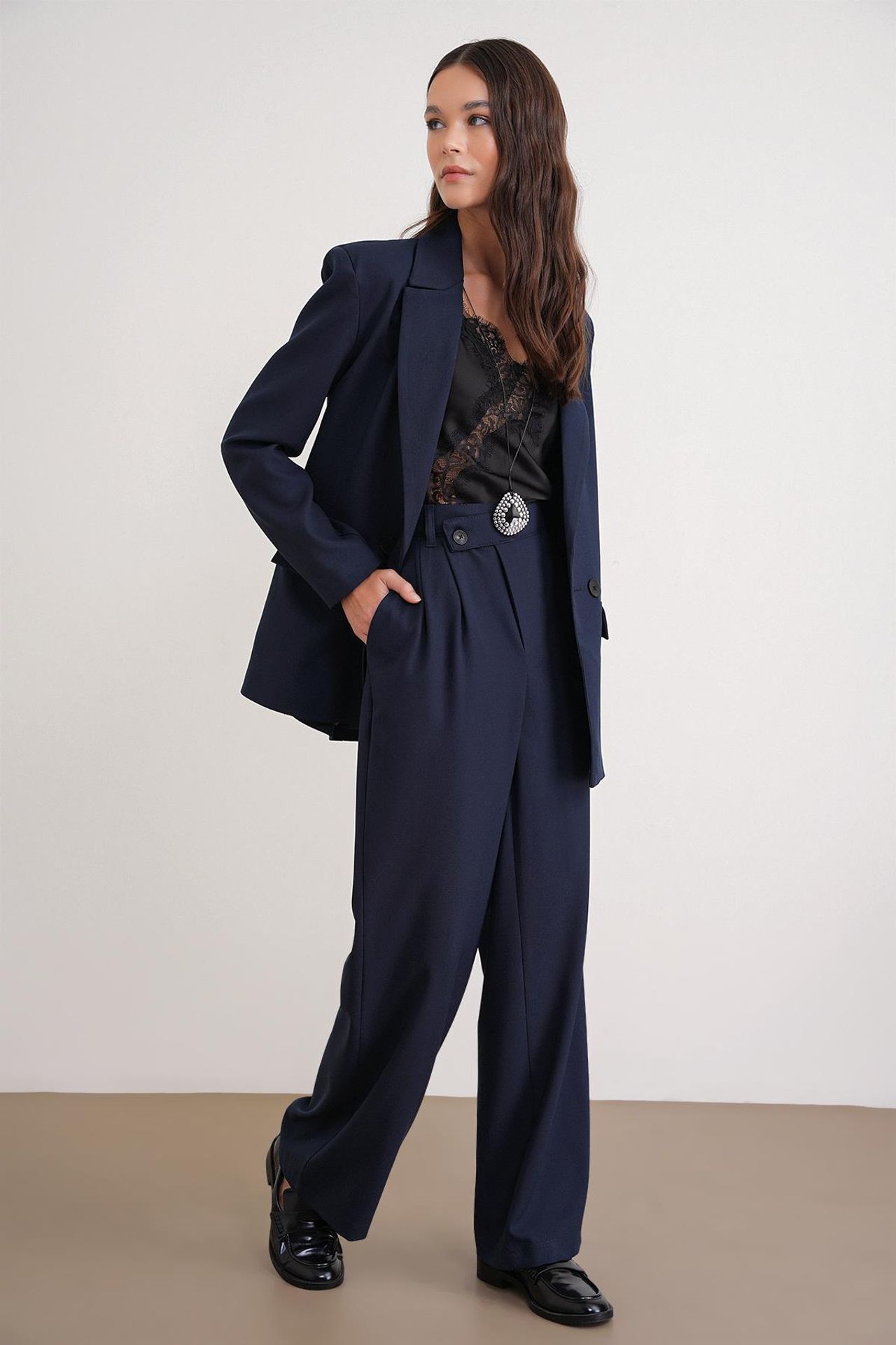MIXRAY High Waist Straight Leg Pants 3