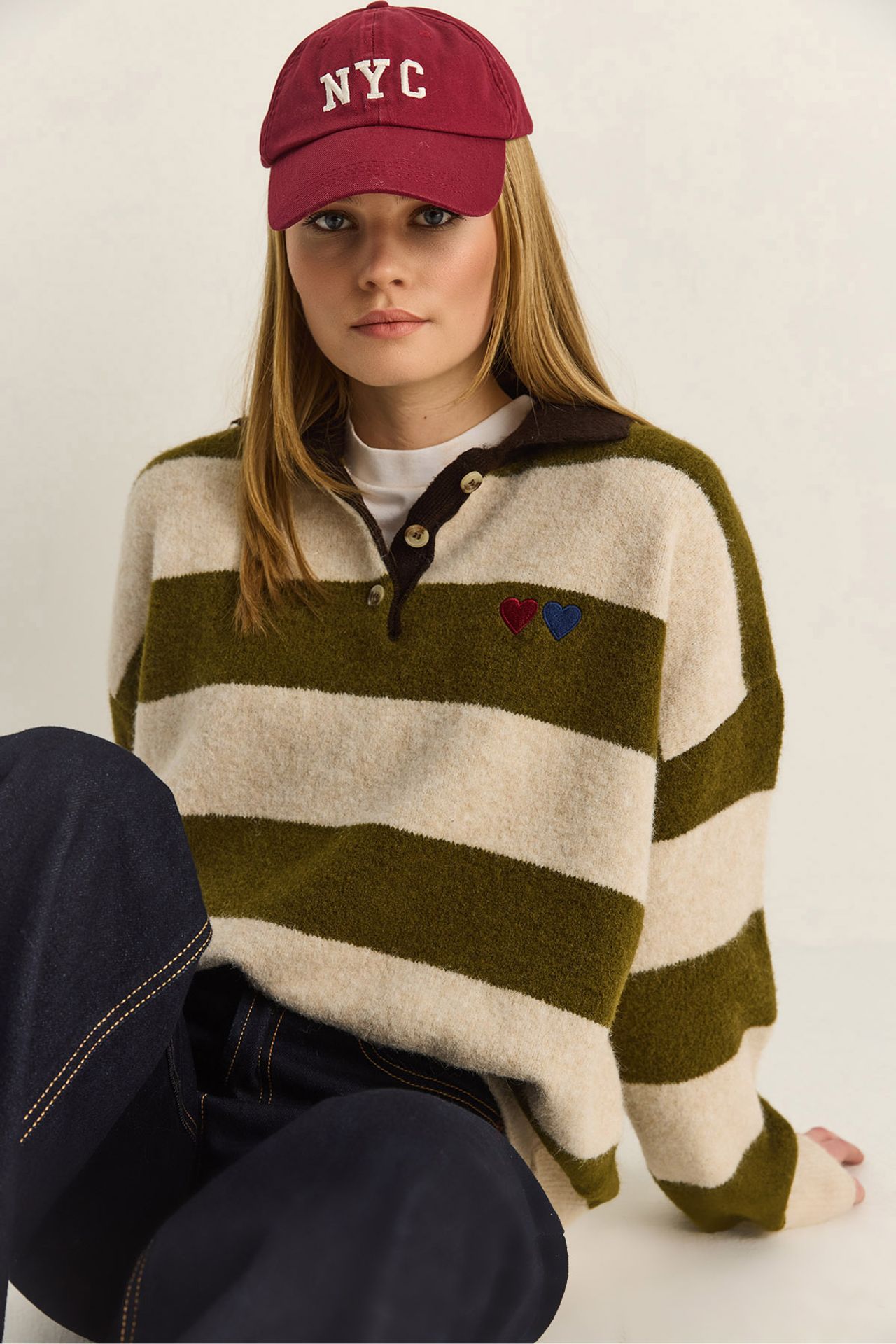 LUCCI Oversized Striped Polo Collar Sweater with Embroidery 1