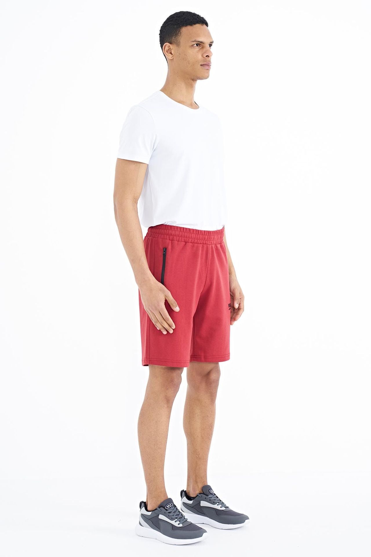 TOMMY Men's Solid Sweat Shorts 3
