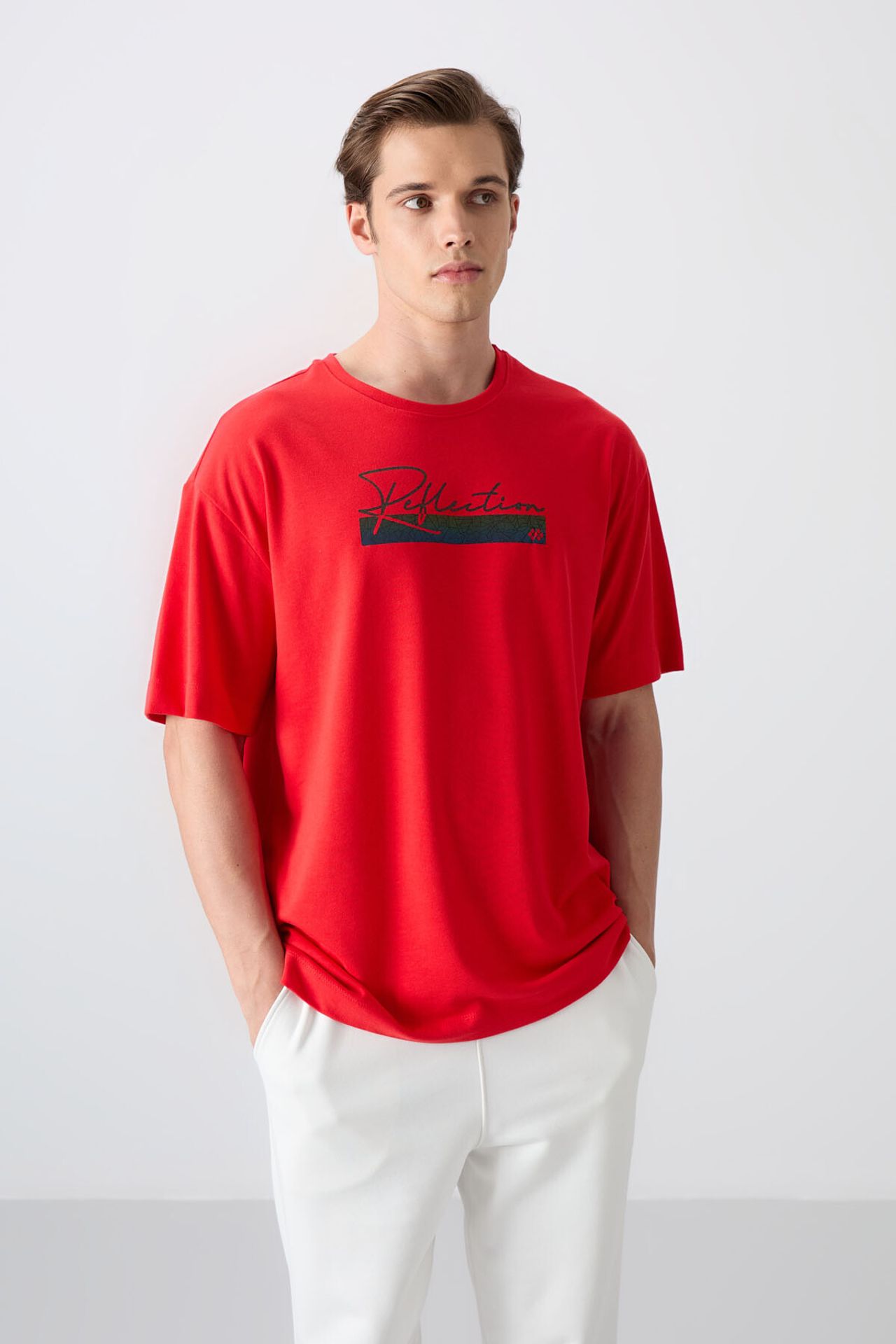 TOMMY Oversized Logo Crew Neck T-Shirt 4